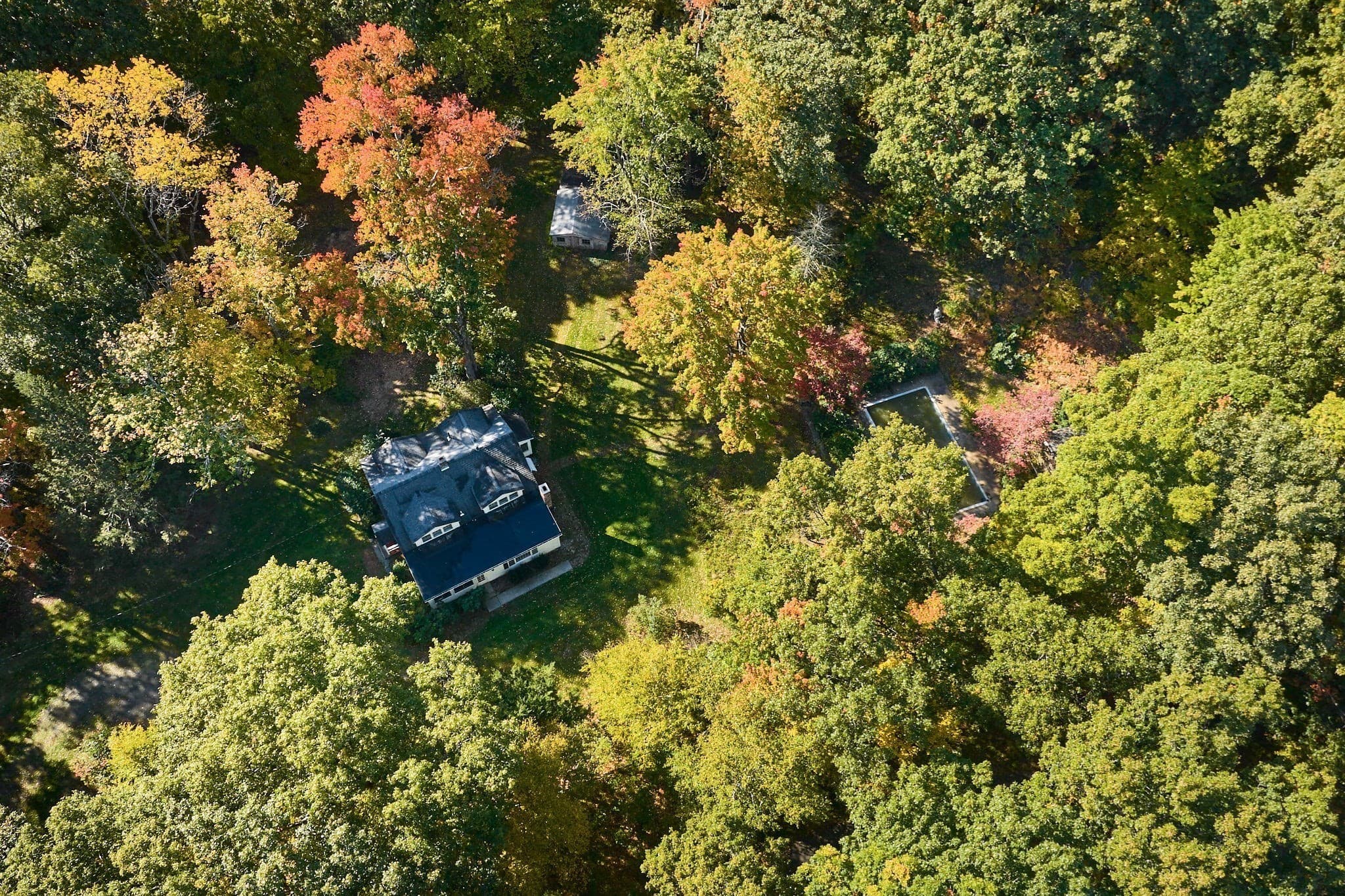 Single Family Residence at 68 Coles Meadow Rd, Northampton MA 01060, photo 2 of 42