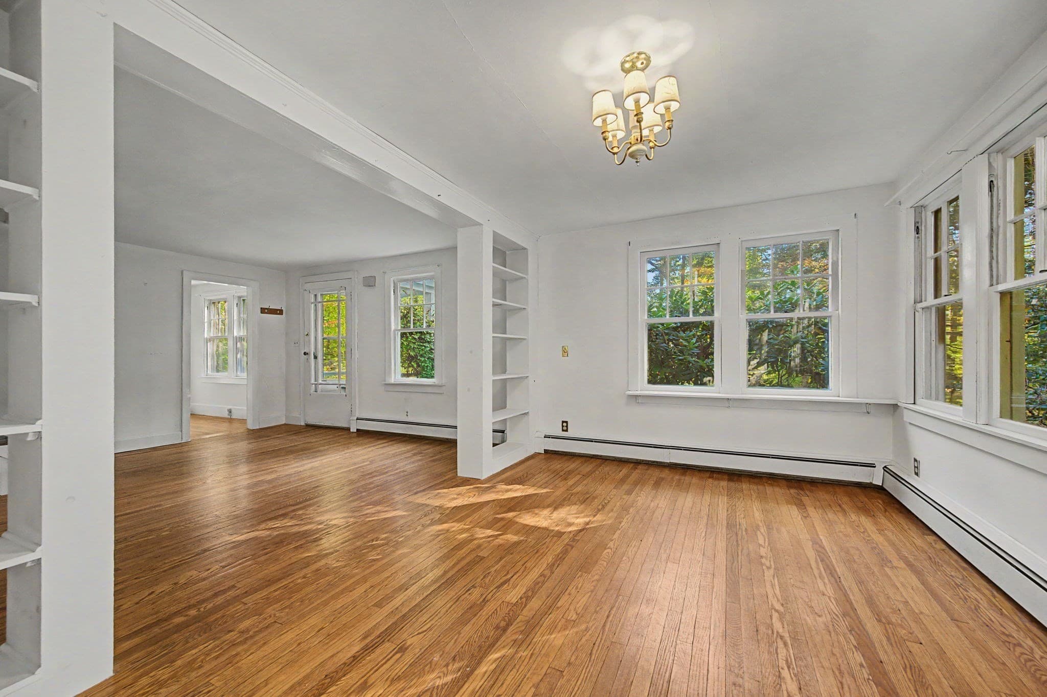 Single Family Residence at 68 Coles Meadow Rd, Northampton MA 01060, photo 13 of 42