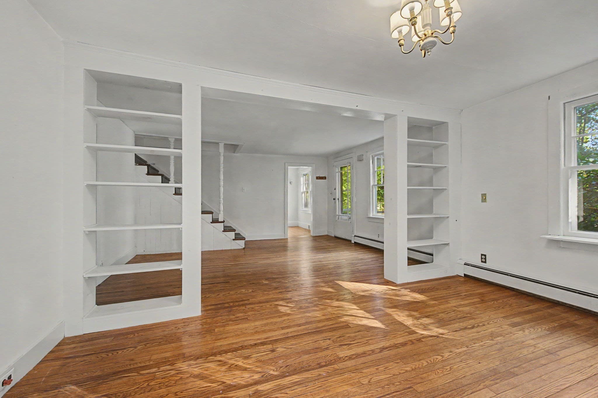 Single Family Residence at 68 Coles Meadow Rd, Northampton MA 01060, photo 12 of 42