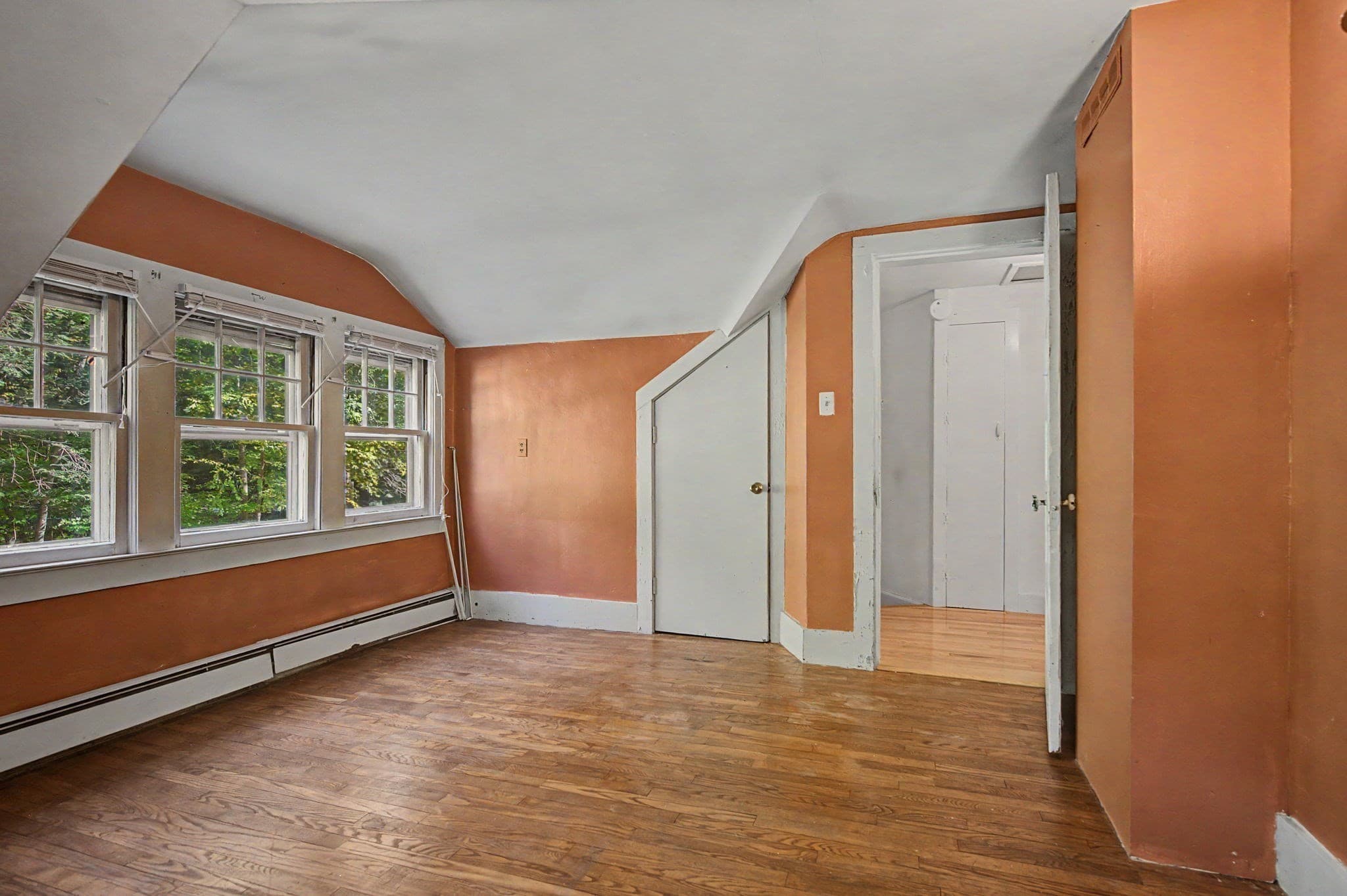 Single Family Residence at 68 Coles Meadow Rd, Northampton MA 01060, photo 20 of 42