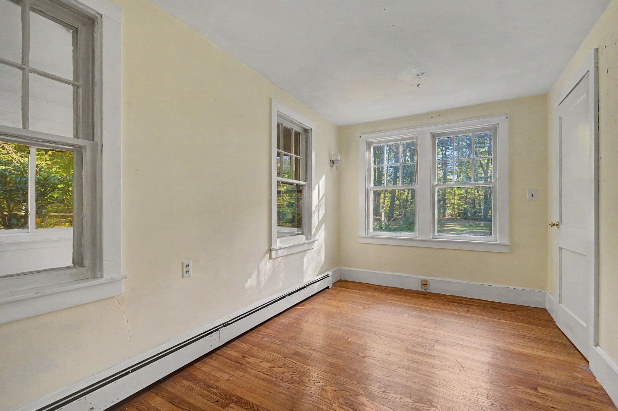 Single Family Residence at 68 Coles Meadow Rd, Northampton MA 01060, photo 14 of 42