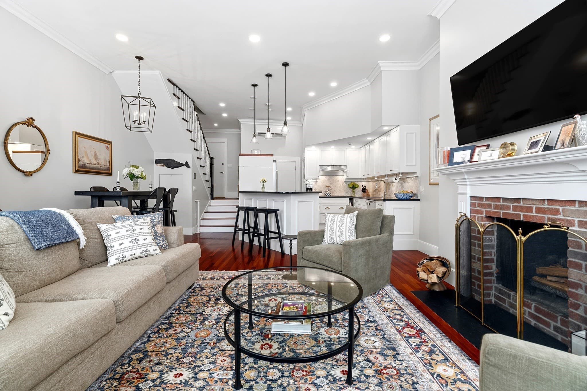 Condominium at 24 Marlborough St # 6, Boston MA 02116, photo 3 of 38