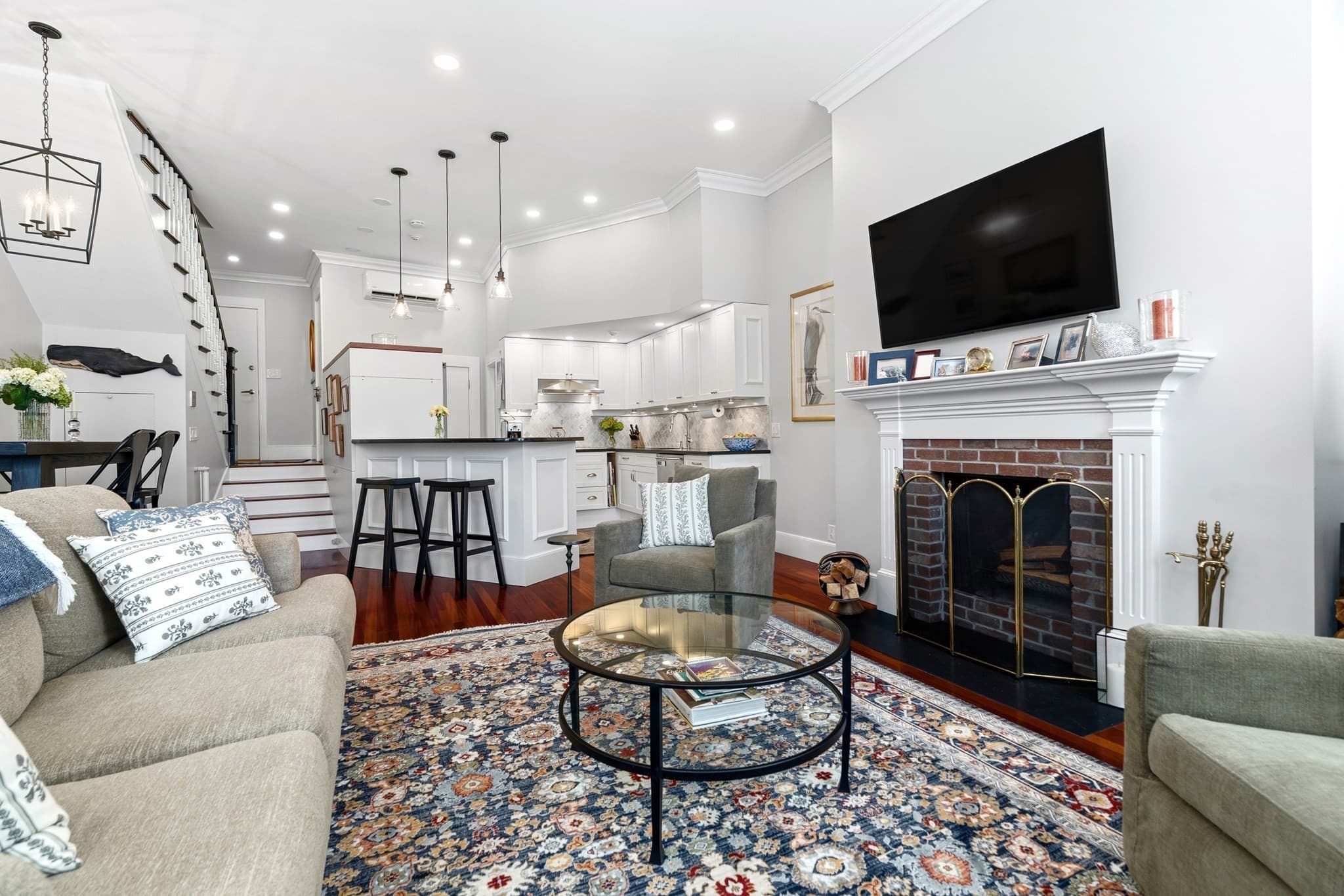 Condominium at 24 Marlborough St # 6, Boston MA 02116, photo 5 of 38