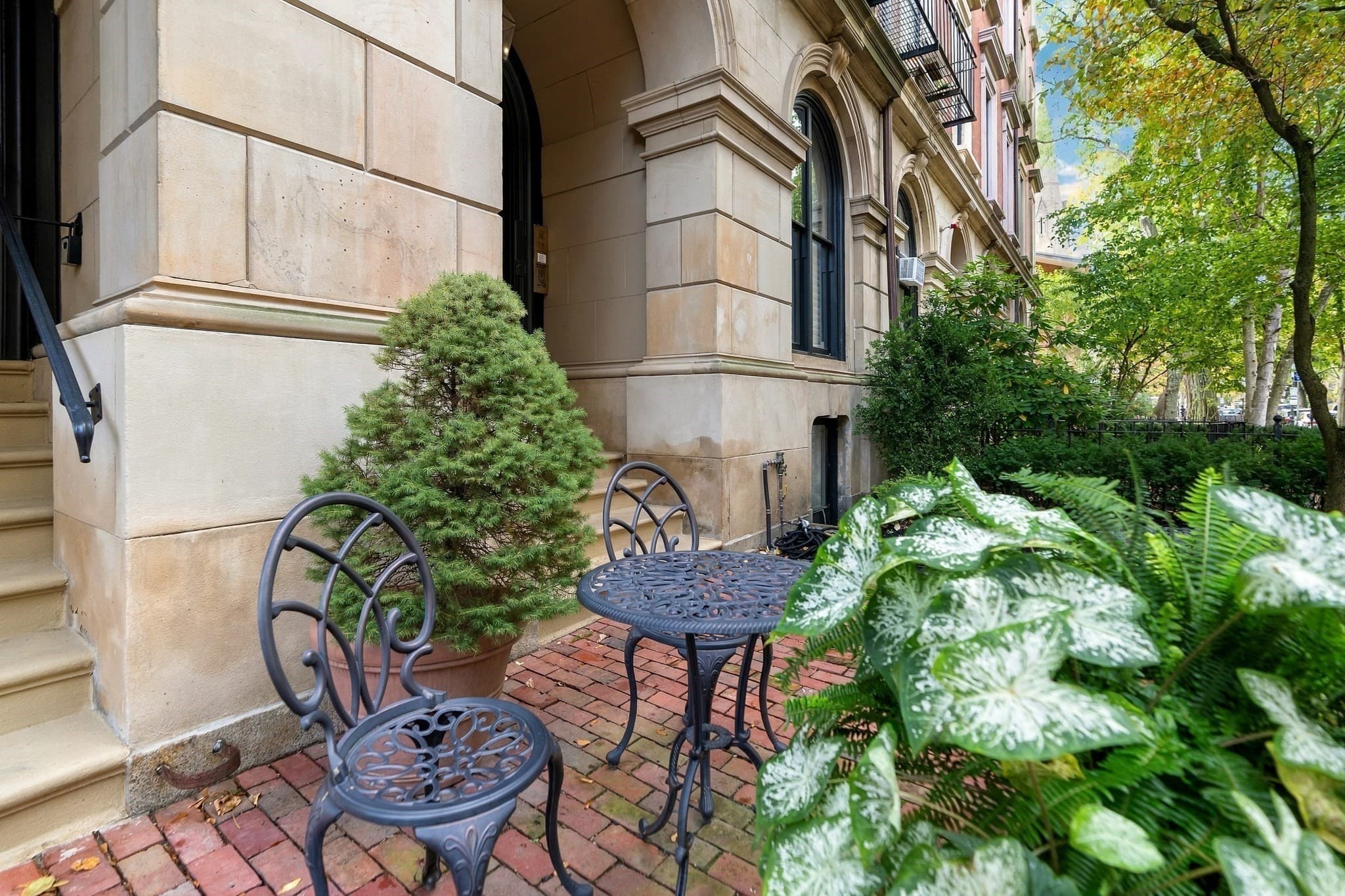 Condominium at 24 Marlborough St # 6, Boston MA 02116, photo 34 of 38