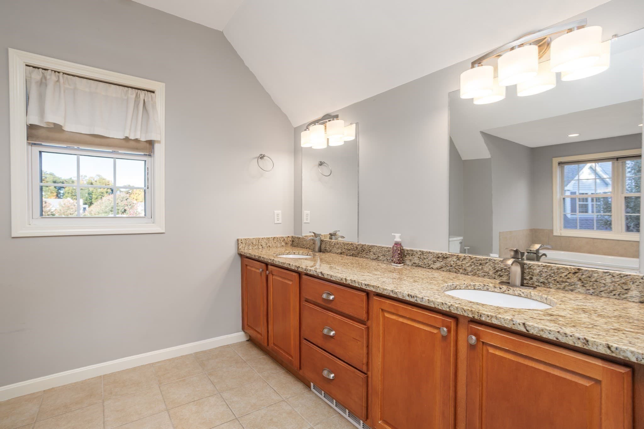 Condominium at 7 Patriots Way # D, Sterling MA 01564, photo 26 of 36