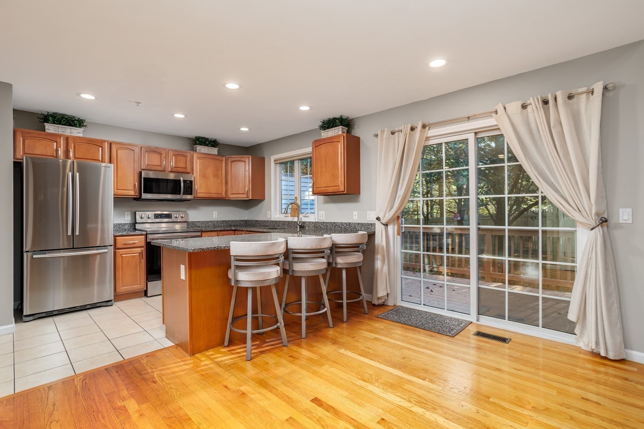 Condominium at 7 Patriots Way # D, Sterling MA 01564, photo 11 of 36