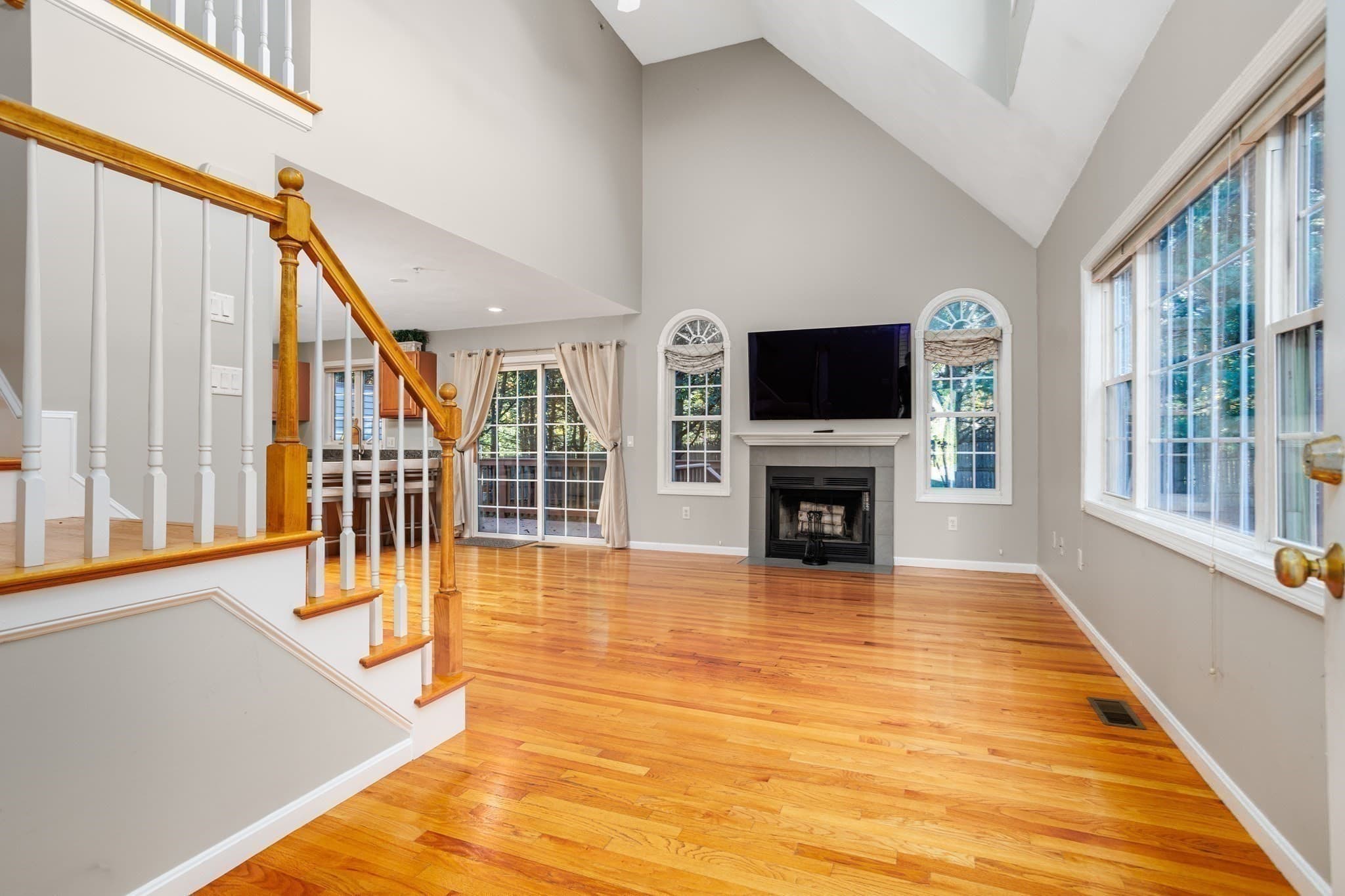Condominium at 7 Patriots Way # D, Sterling MA 01564, photo 8 of 36
