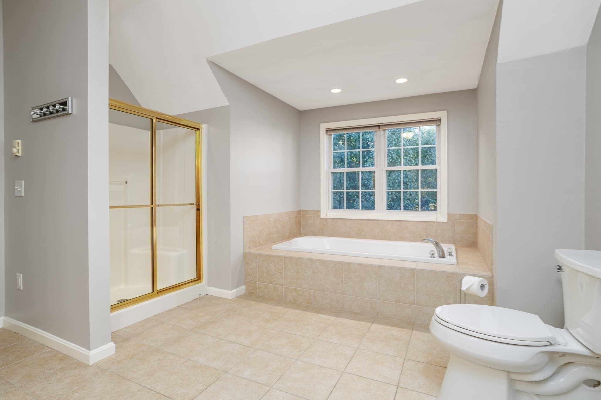 Condominium at 7 Patriots Way # D, Sterling MA 01564, photo 25 of 36