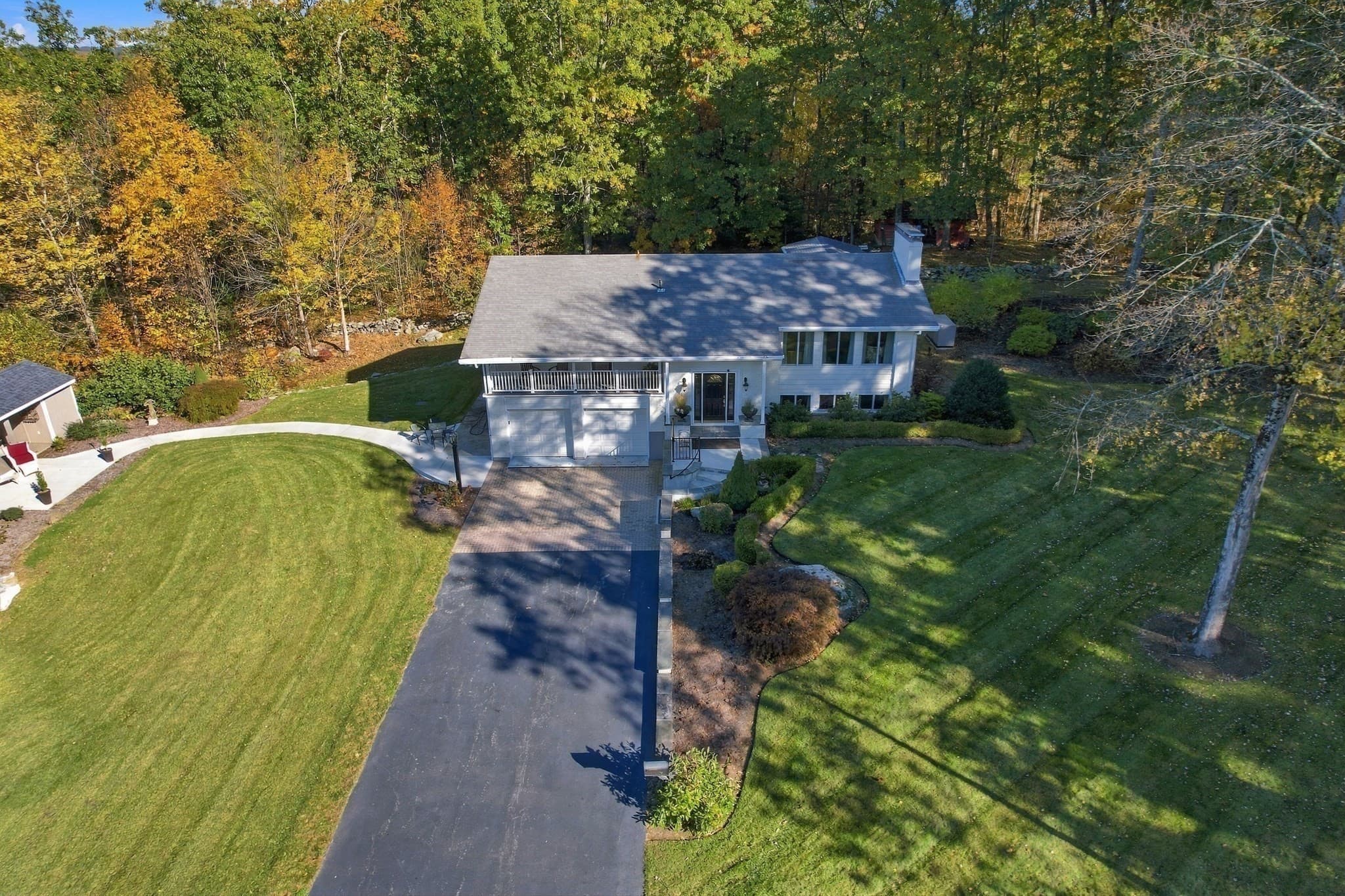 Single Family Residence at 291 Morris St, Southbridge MA 01550, photo 2 of 42
