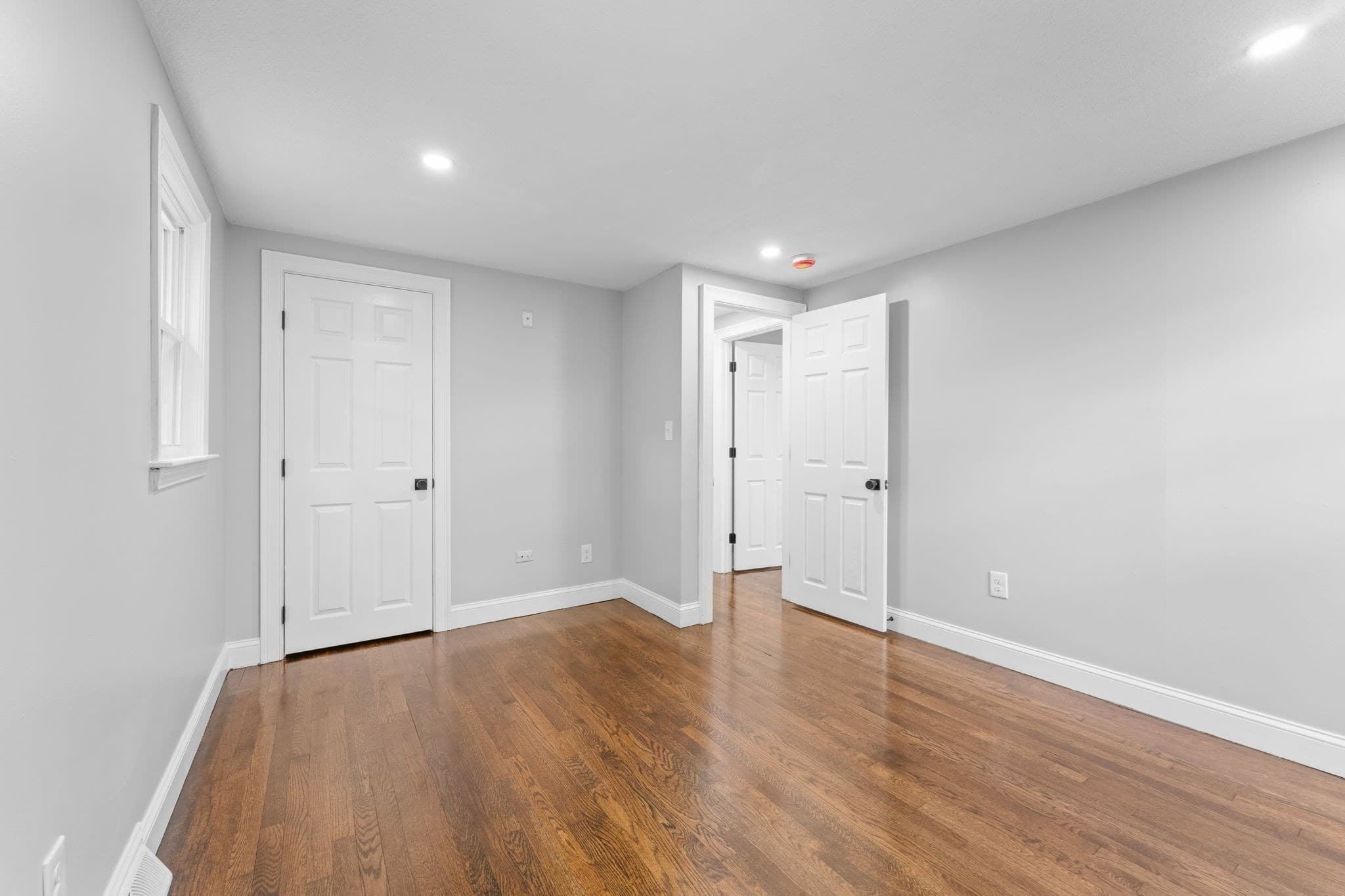 Single Family Residence at 124 Auburn St, Whitman MA 02382, photo 11 of 24