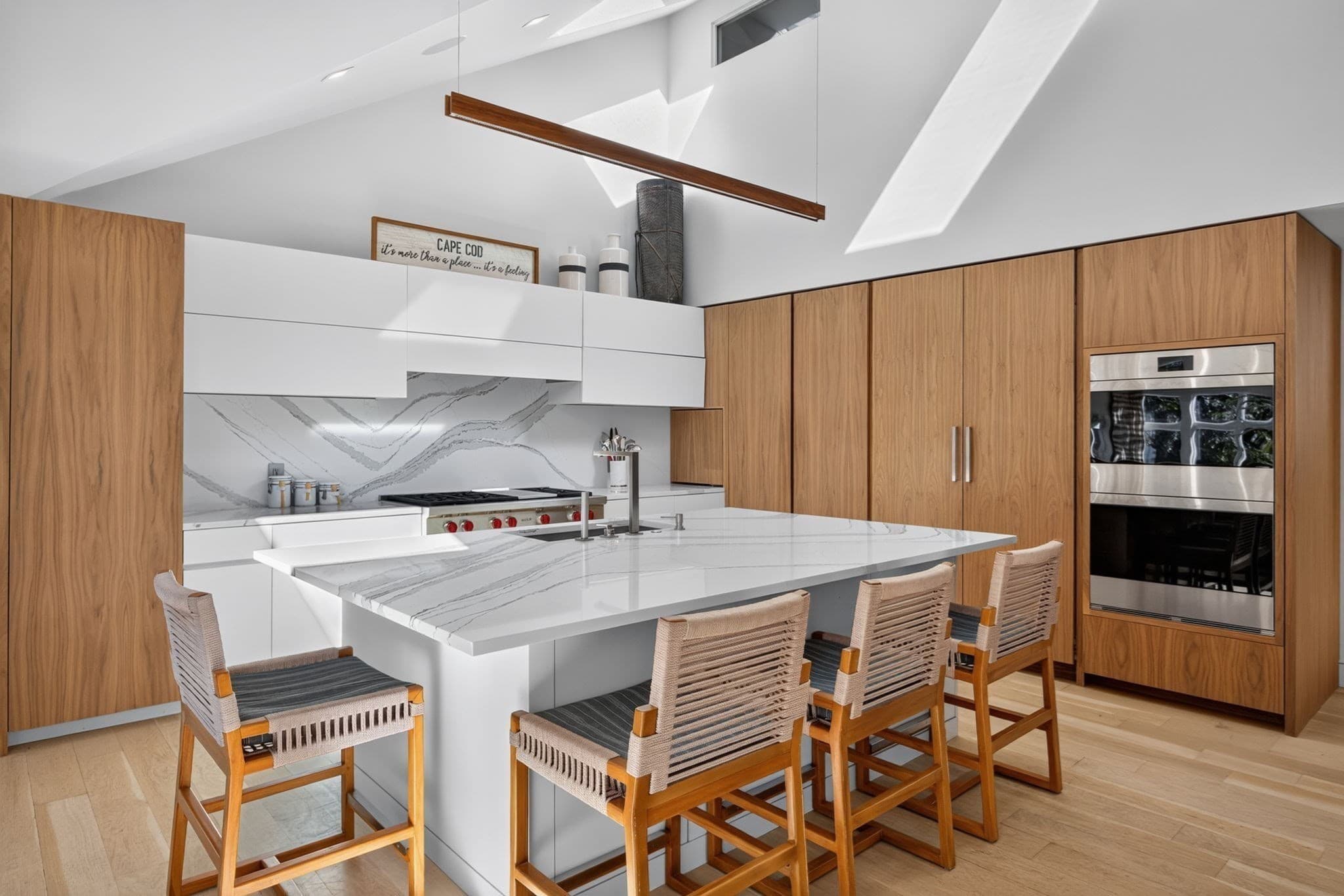 Single Family Residence at 396 Baxters Neck Rd, Barnstable MA 02648, photo 8 of 26