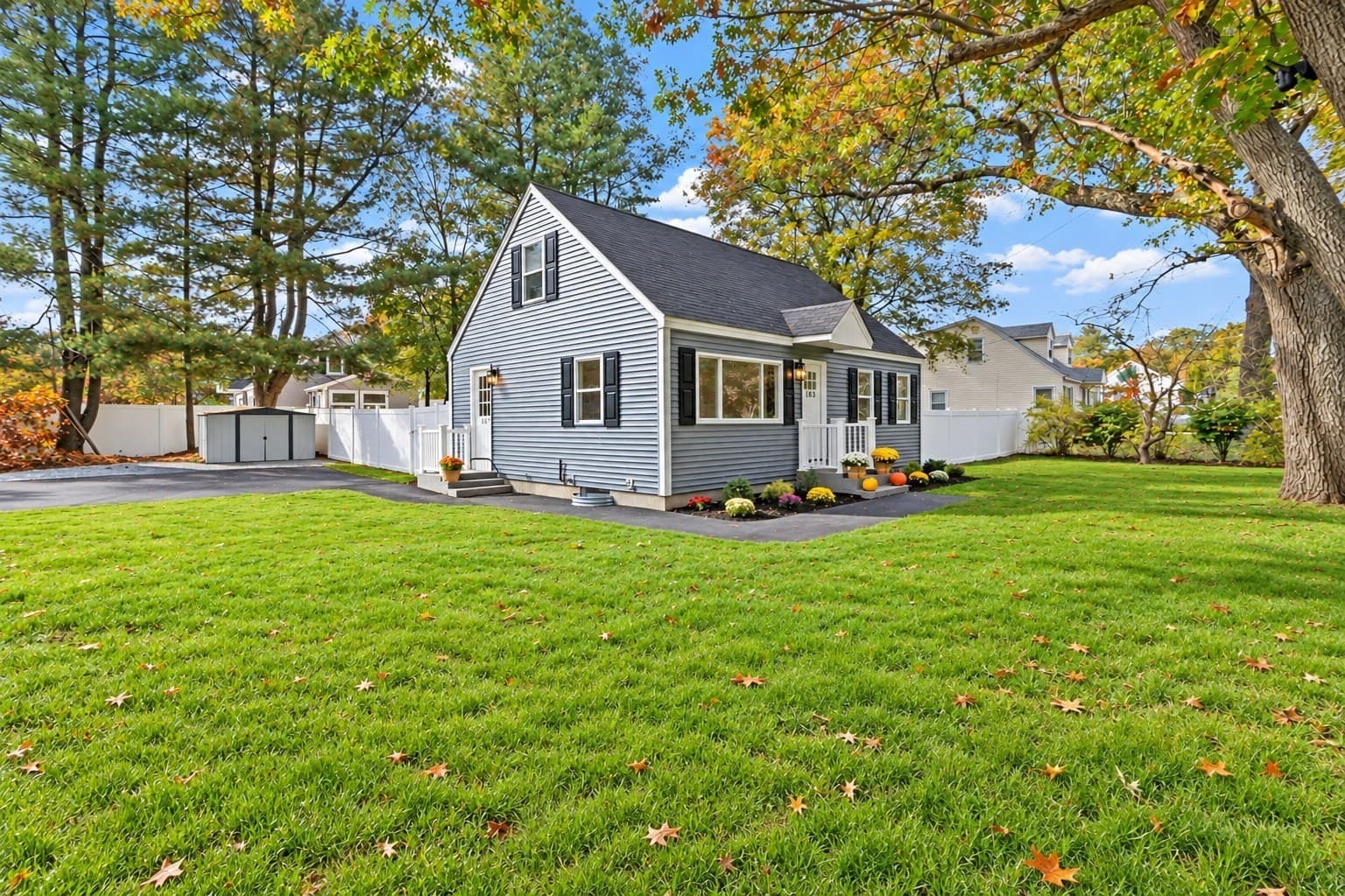 Single Family Residence at 143 Foster Road, Tewksbury MA 01876, photo 3 of 34