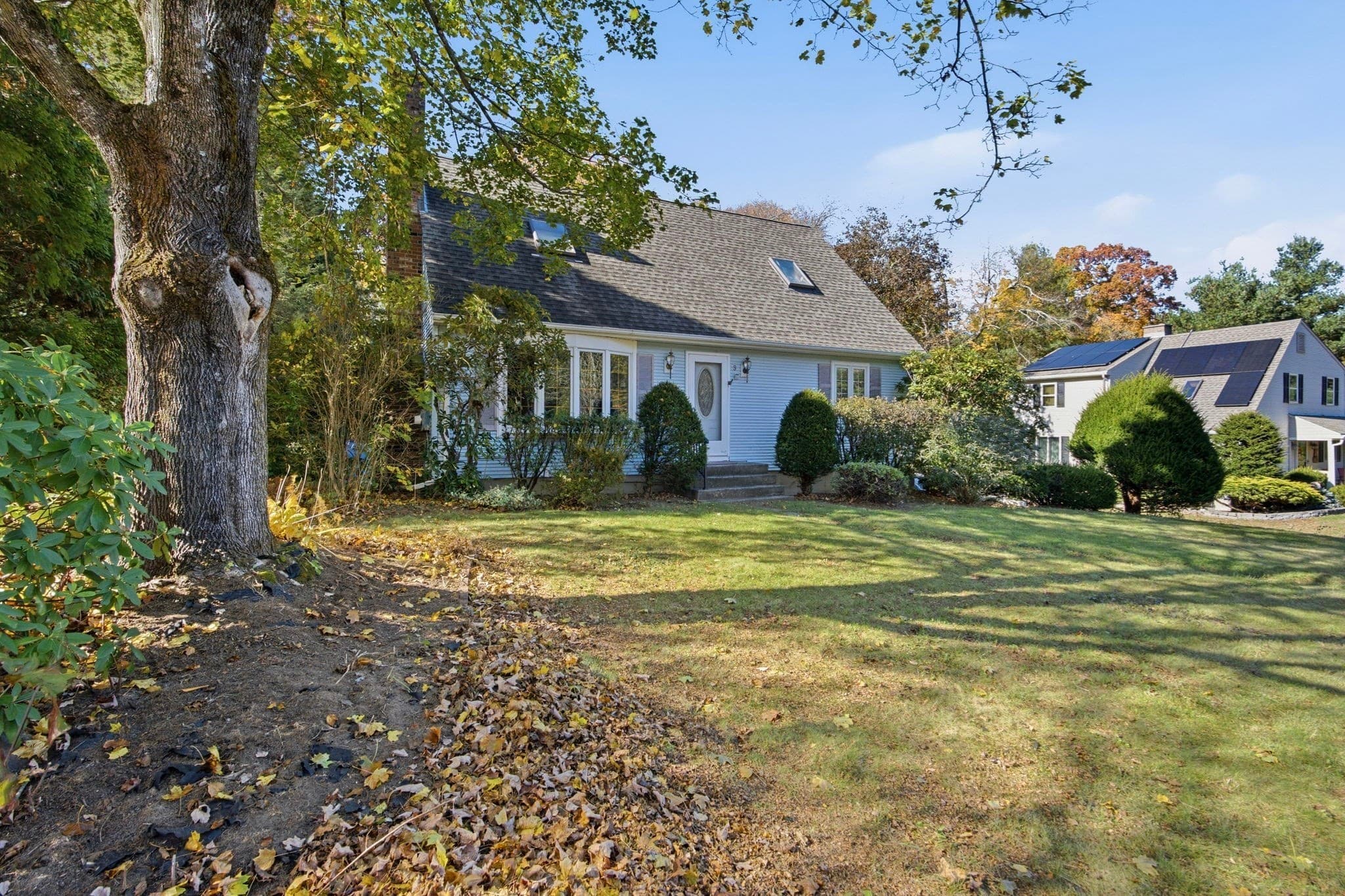 Single Family Residence at 3 Matthew Drive, Easthampton MA 01027, photo 5 of 32