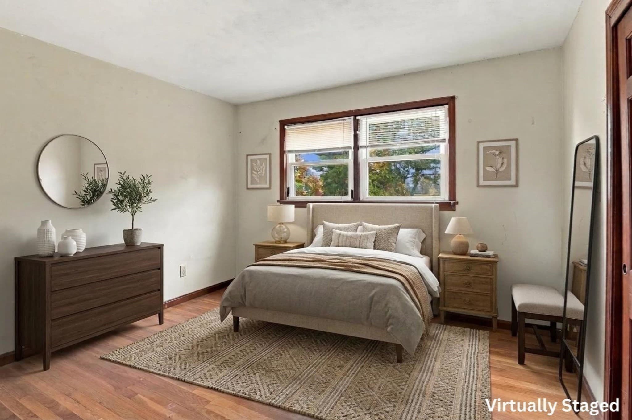 Single Family Residence at 160 Millbury Street, Auburn MA 01501, photo 13 of 38