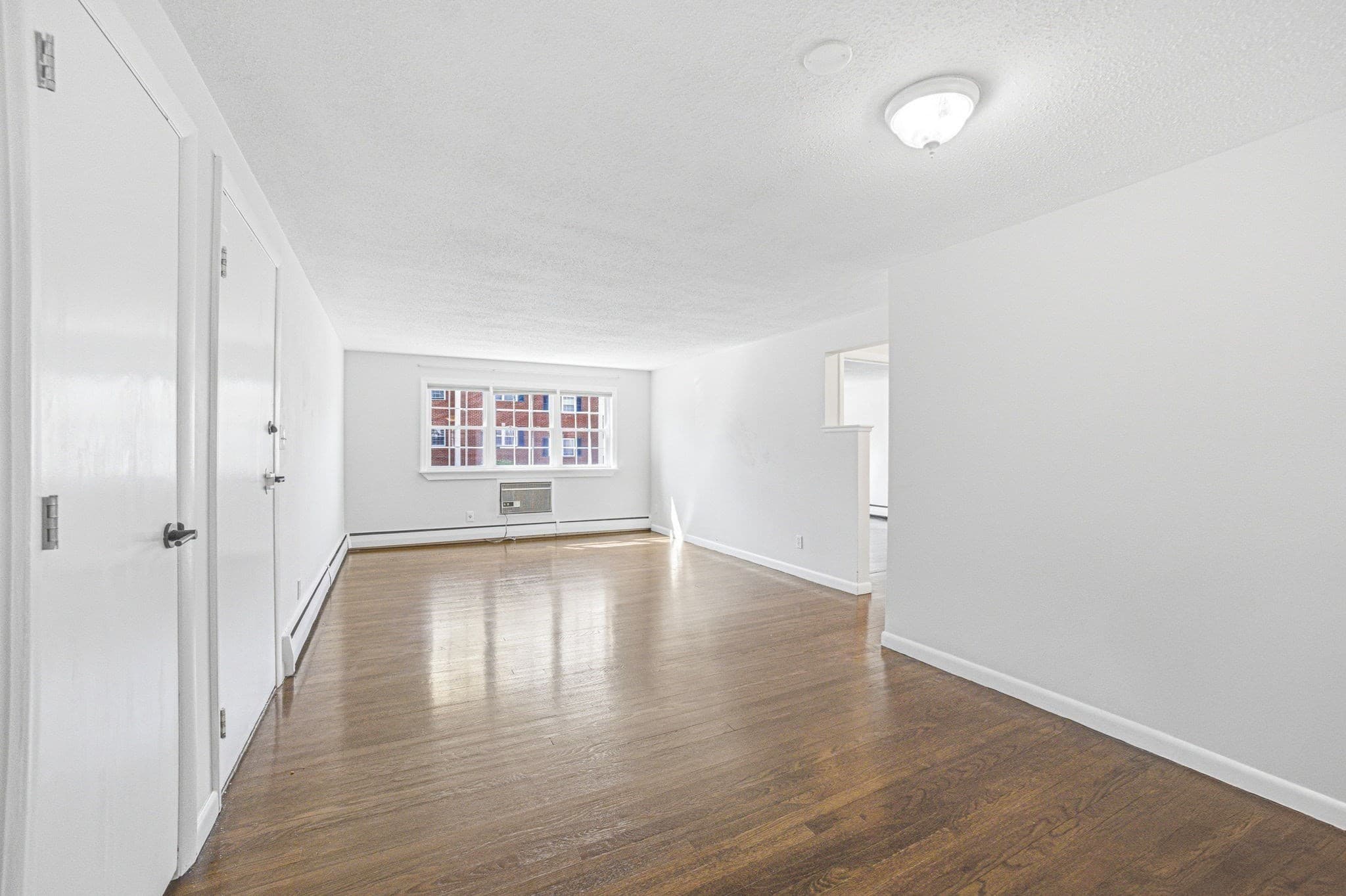 Condominium at 27 Arlington Rd # 3, Woburn MA 01801, photo 7 of 8