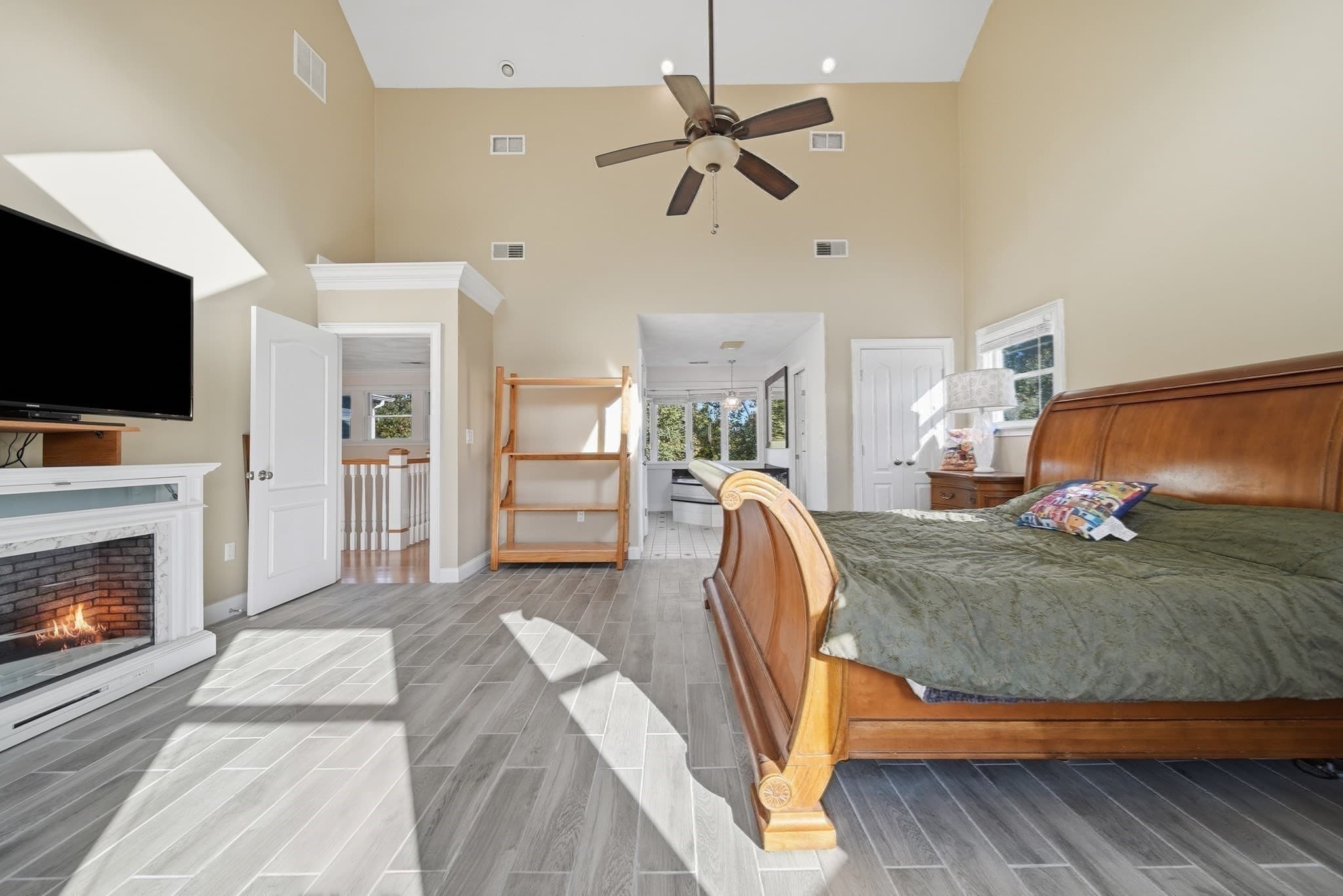 Single Family Residence at 245 Judge Rd, Lynn MA 01904, photo 21 of 42