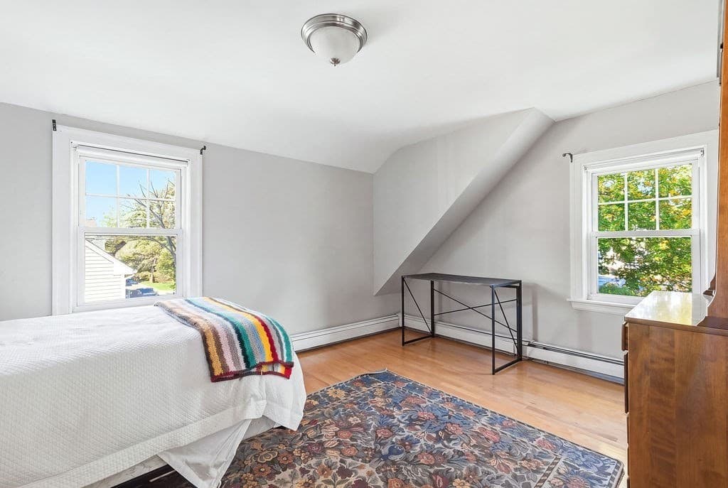 Single Family Residence at 929 S Franklin St., Holbrook MA 02343, photo 16 of 20