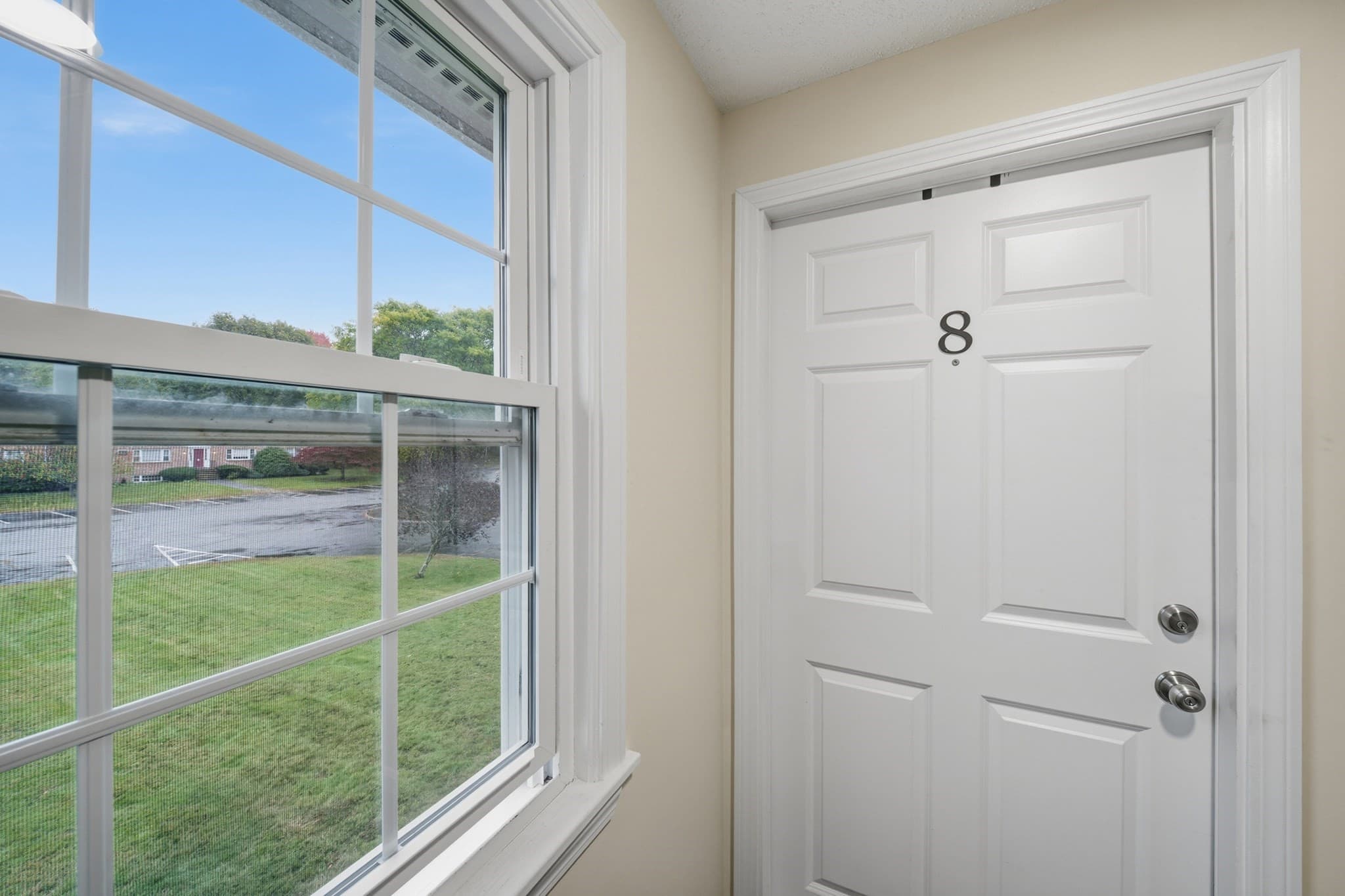 Condominium at 9 Myles Standish Drive # 8, Haverhill MA 01830, photo 15 of 33