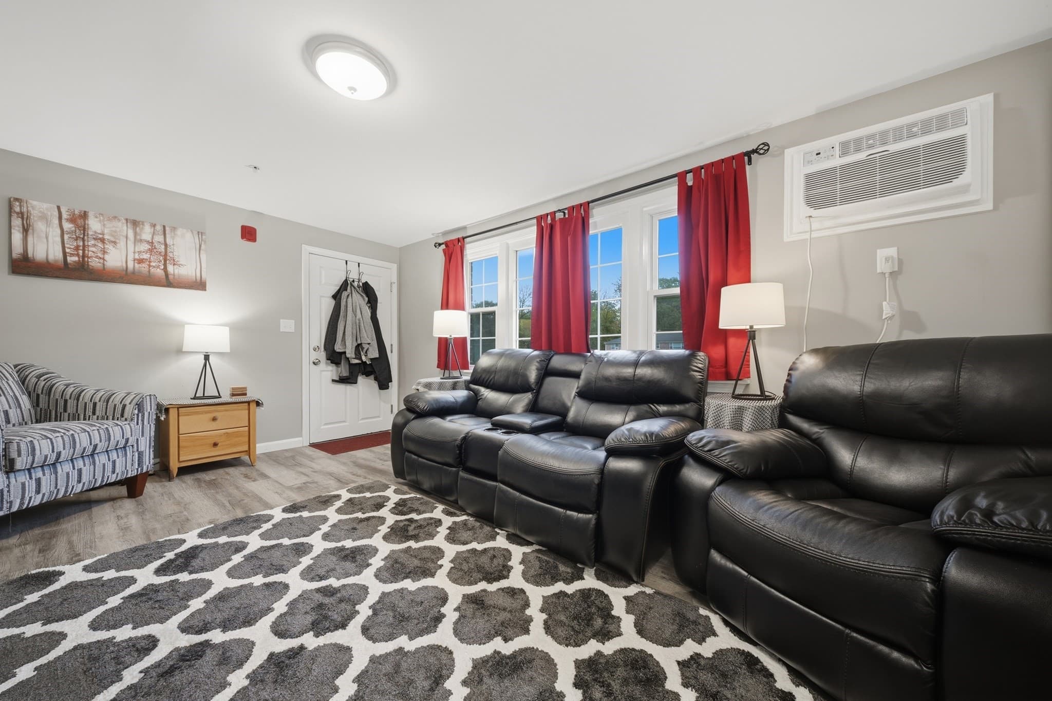 Condominium at 9 Myles Standish Drive # 8, Haverhill MA 01830, photo 19 of 33