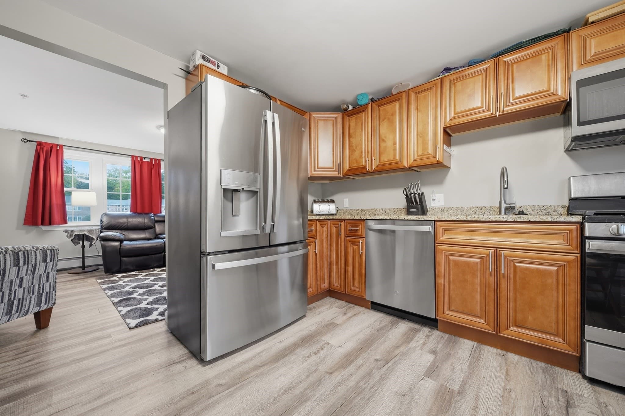 Condominium at 9 Myles Standish Drive # 8, Haverhill MA 01830, photo 21 of 33