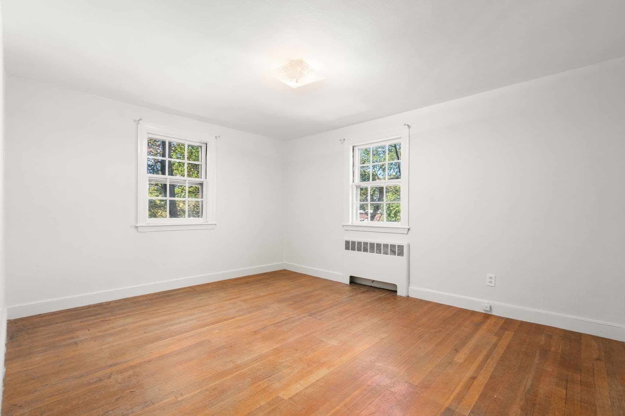 2 Family - 2 Units Up/Down at 44 Mount Vernon, Boston MA 02135, photo 14 of 18