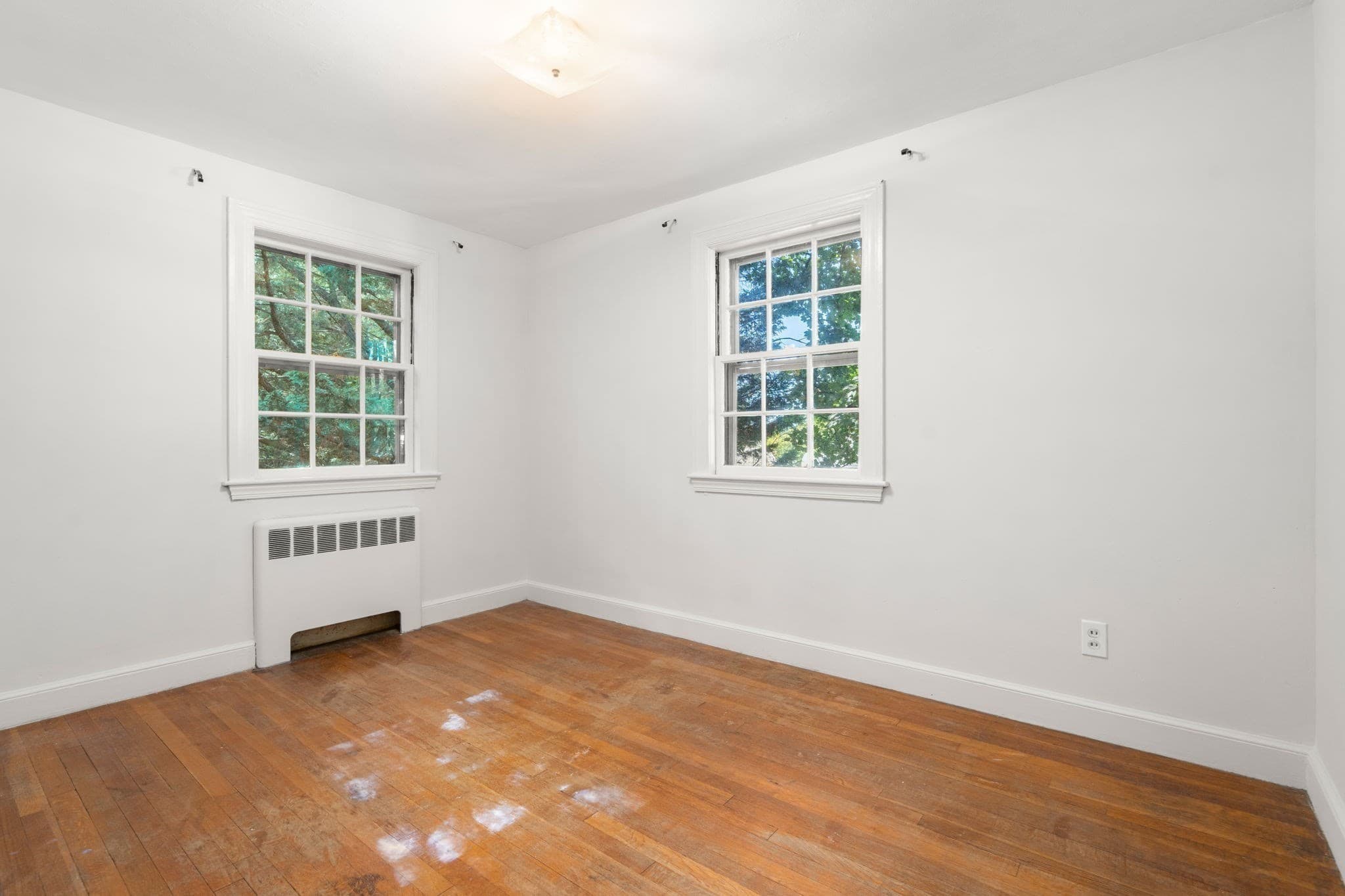 2 Family - 2 Units Up/Down at 44 Mount Vernon, Boston MA 02135, photo 15 of 18