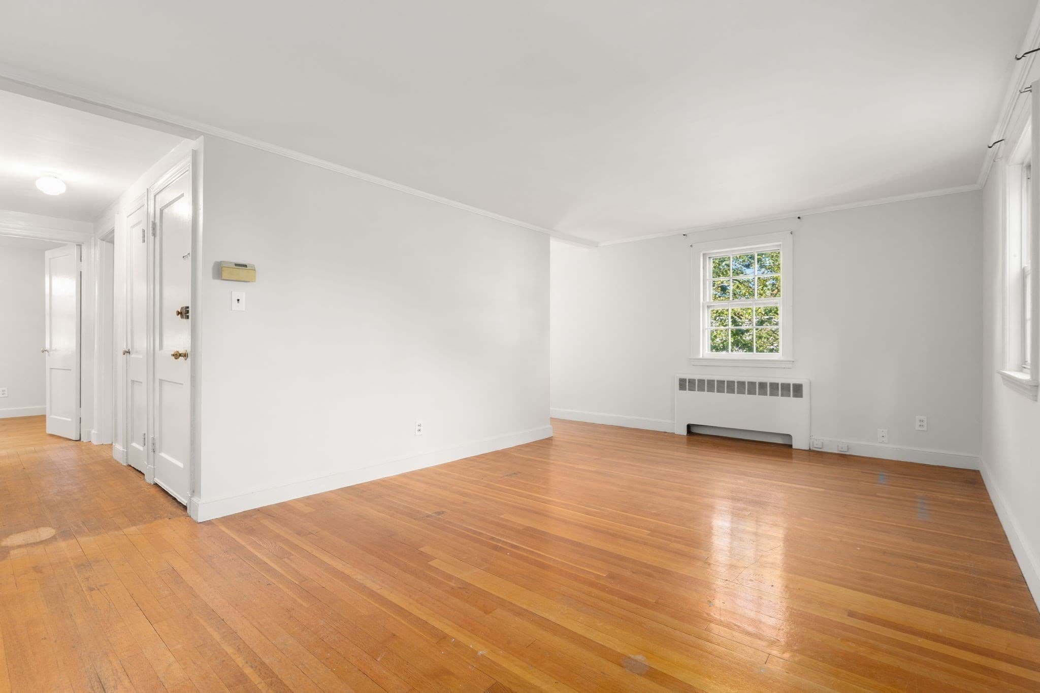 2 Family - 2 Units Up/Down at 44 Mount Vernon, Boston MA 02135, photo 11 of 18