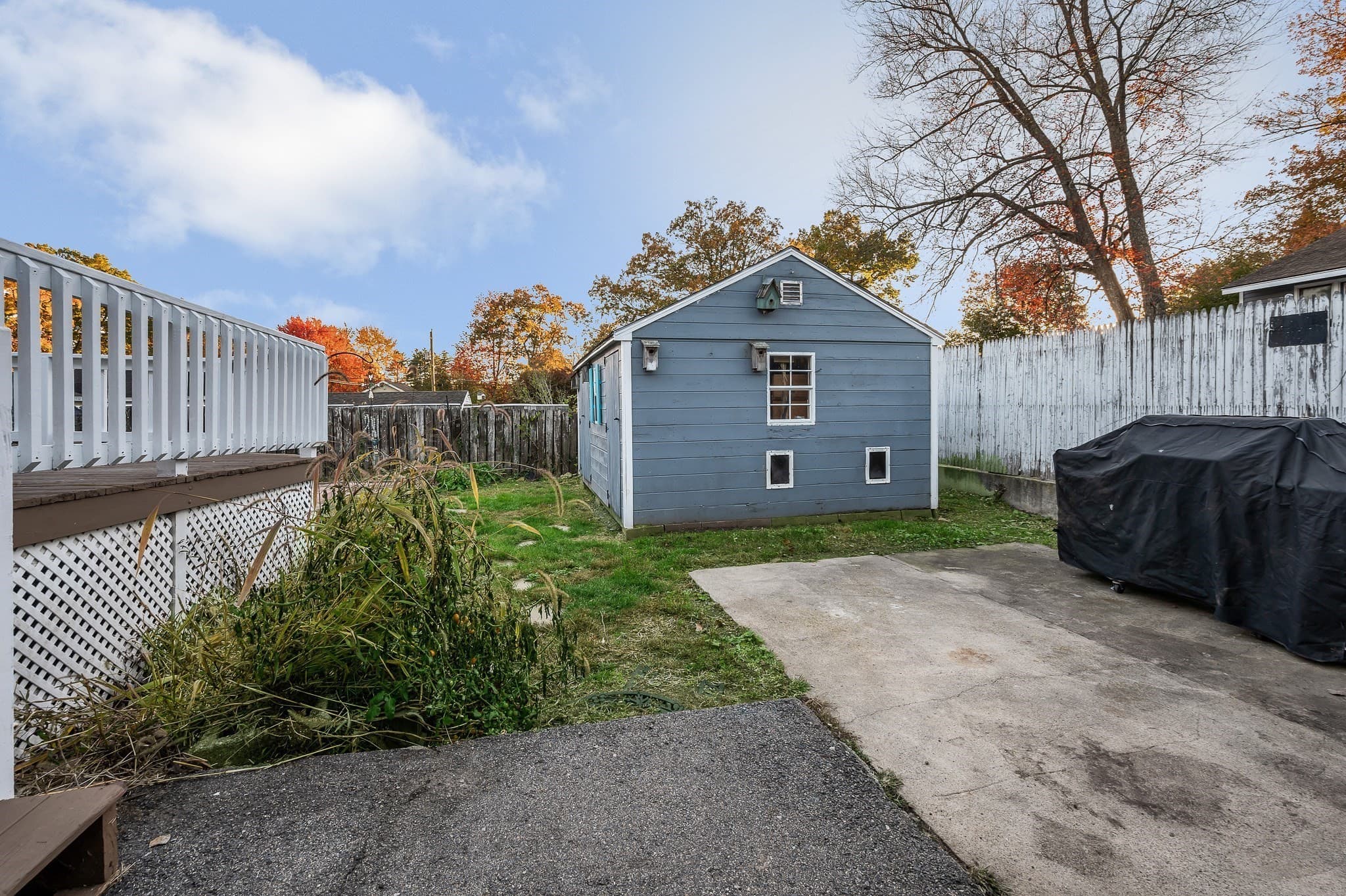 Single Family Residence at 100 Hilltop Rd, Dracut MA 01826, photo 22 of 33
