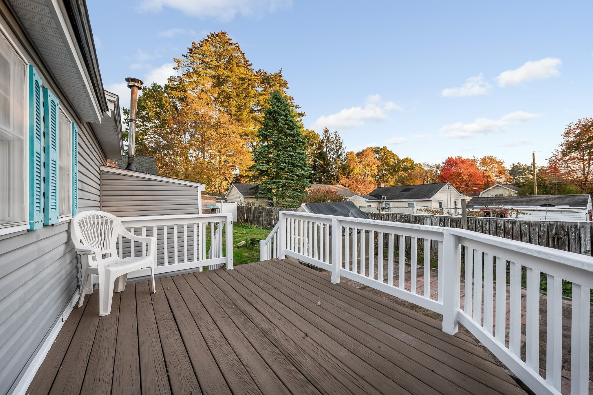 Single Family Residence at 100 Hilltop Rd, Dracut MA 01826, photo 28 of 33