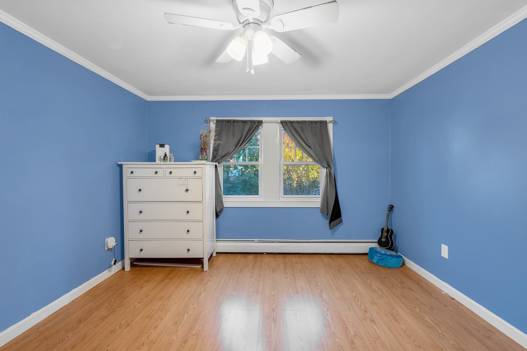 Single Family Residence at 100 Hilltop Rd, Dracut MA 01826, photo 15 of 33