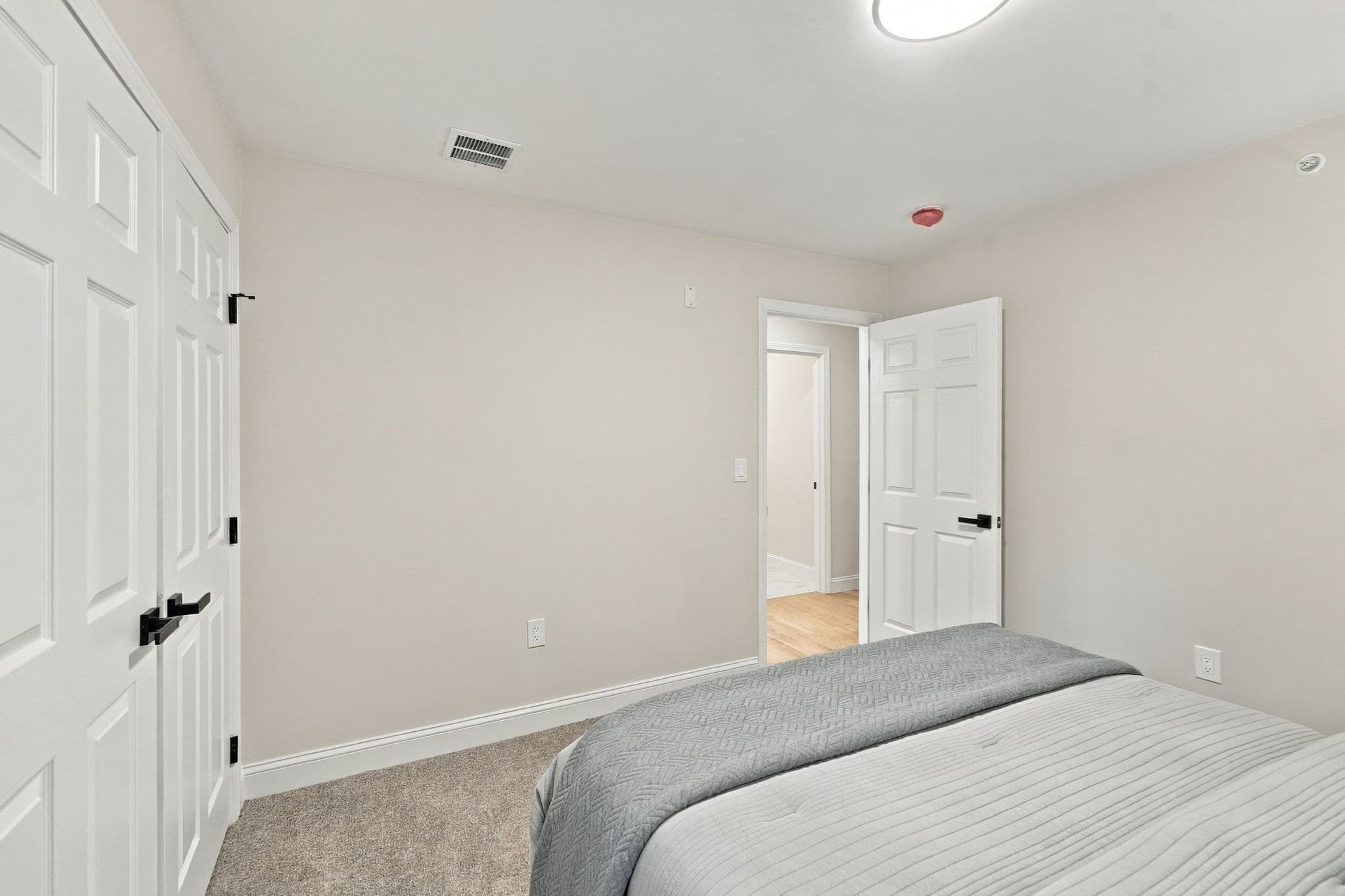 Condominium at 41 Homeward Avenue # A, Uxbridge MA 01569, photo 26 of 42