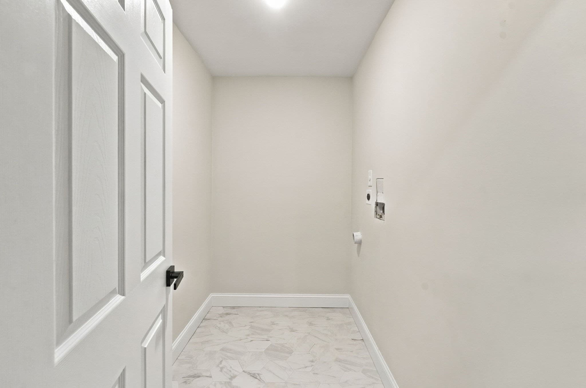 Condominium at 41 Homeward Avenue # A, Uxbridge MA 01569, photo 32 of 42