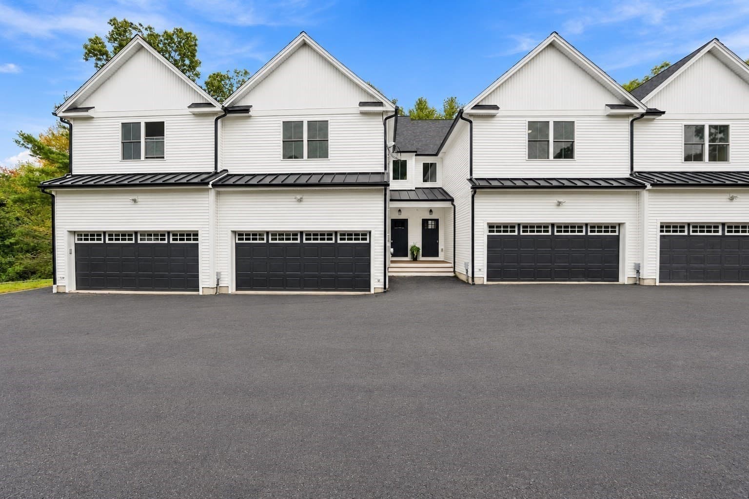Condominium at 41 Homeward Avenue # A, Uxbridge MA 01569, photo 40 of 42