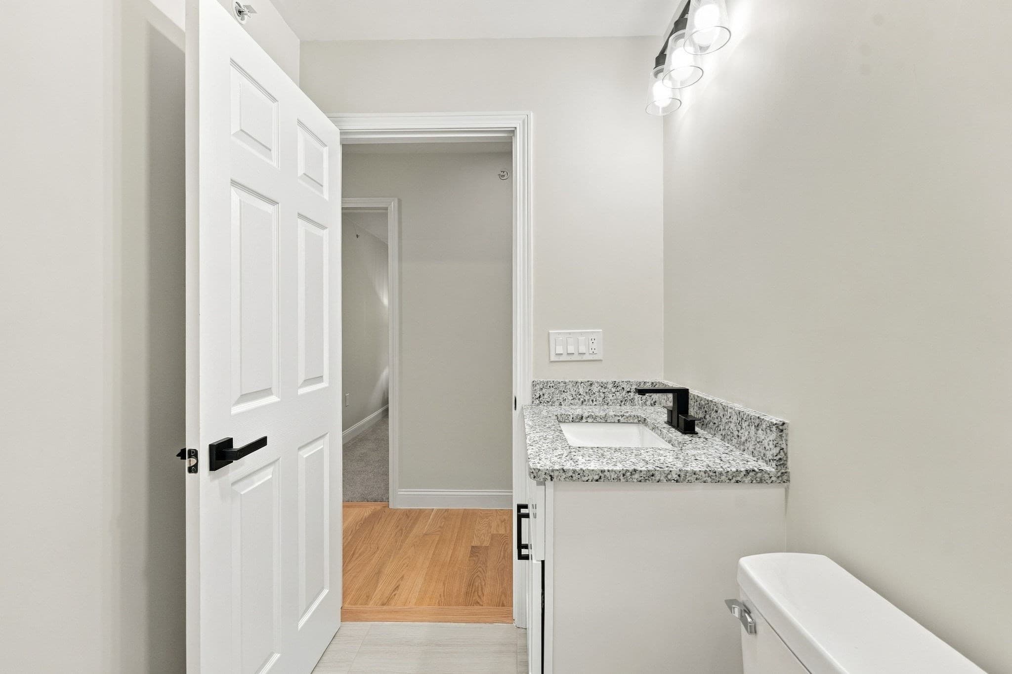 Condominium at 41 Homeward Avenue # A, Uxbridge MA 01569, photo 29 of 42