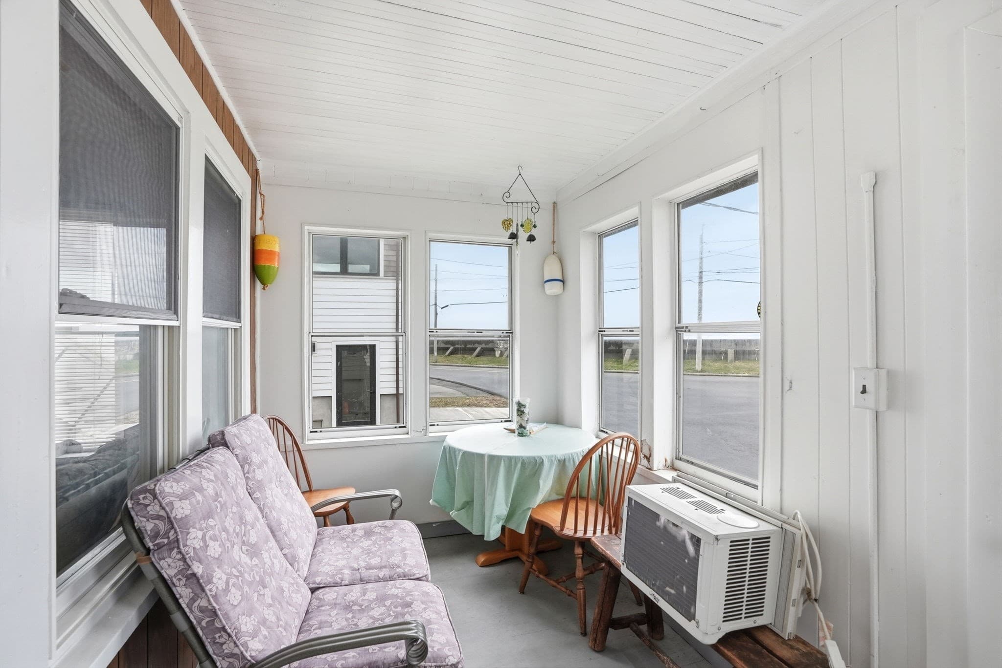 Single Family Residence at 6 Touraine Ave, Hull MA 02045, photo 2 of 41