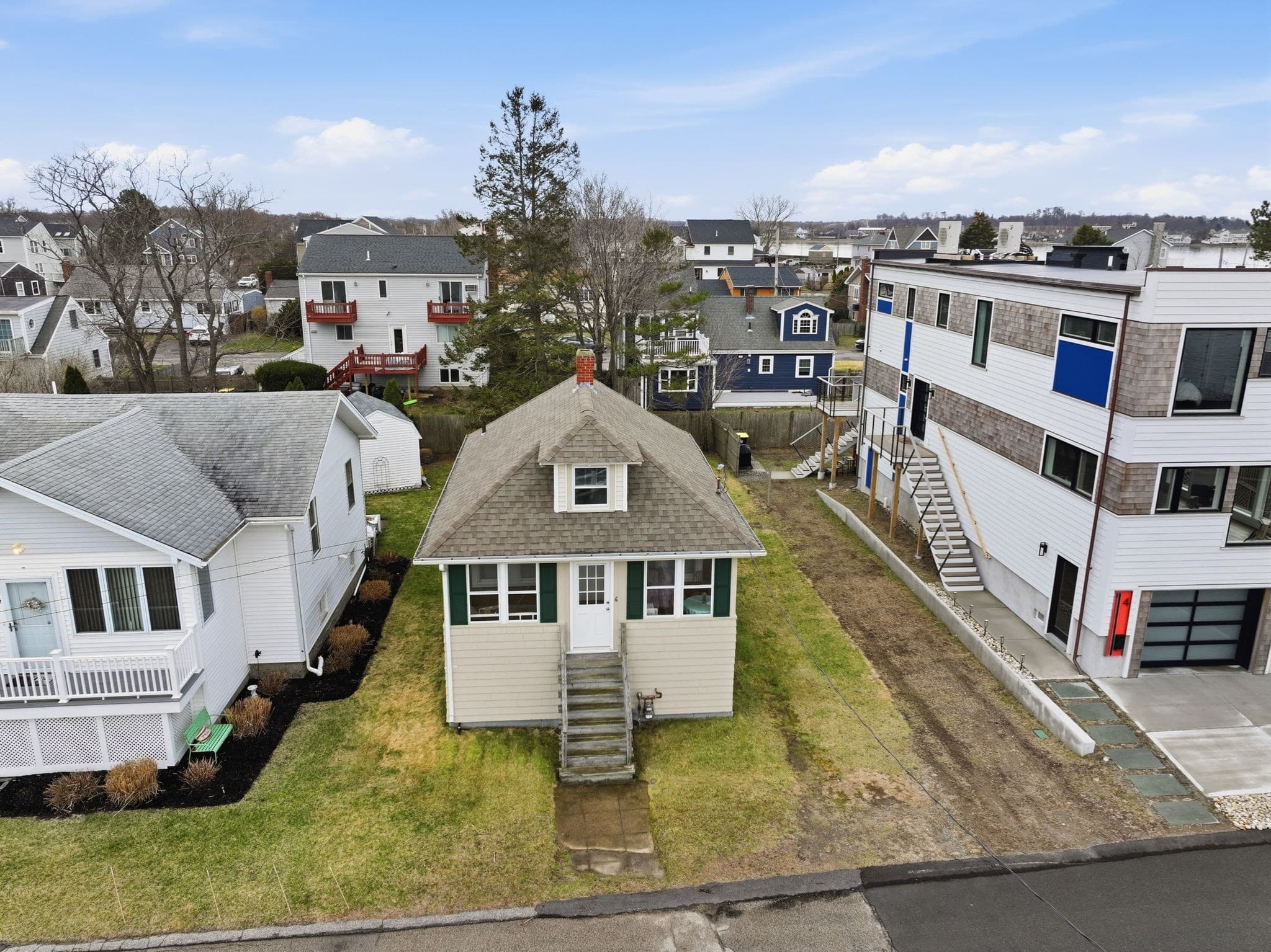 Single Family Residence at 6 Touraine Ave, Hull MA 02045, photo 26 of 41