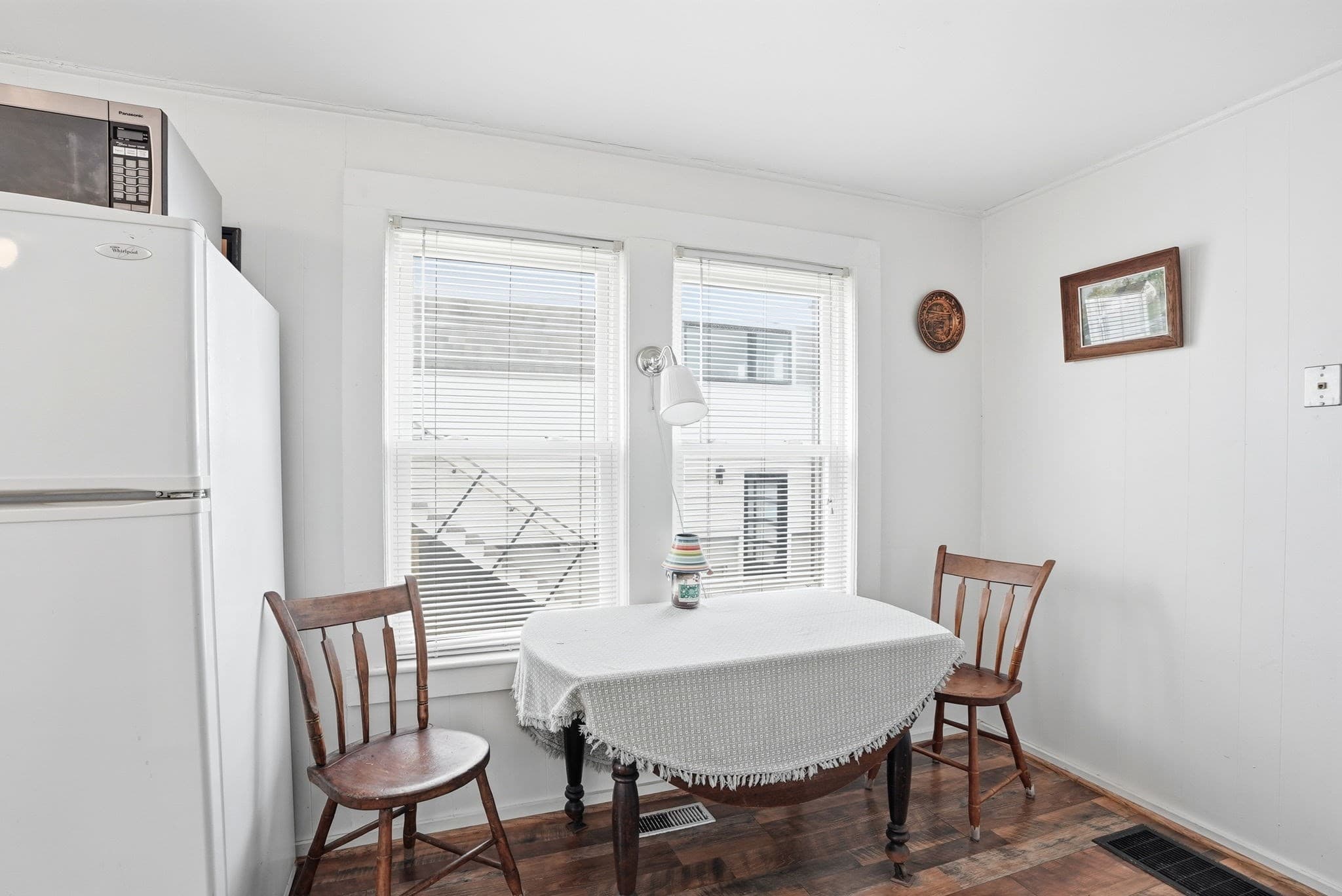 Single Family Residence at 6 Touraine Ave, Hull MA 02045, photo 10 of 41