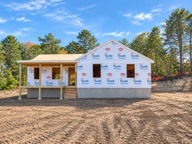 Single Family Residence at 39 Blissful Lane, Wareham MA 02538, photo 2 of 11
