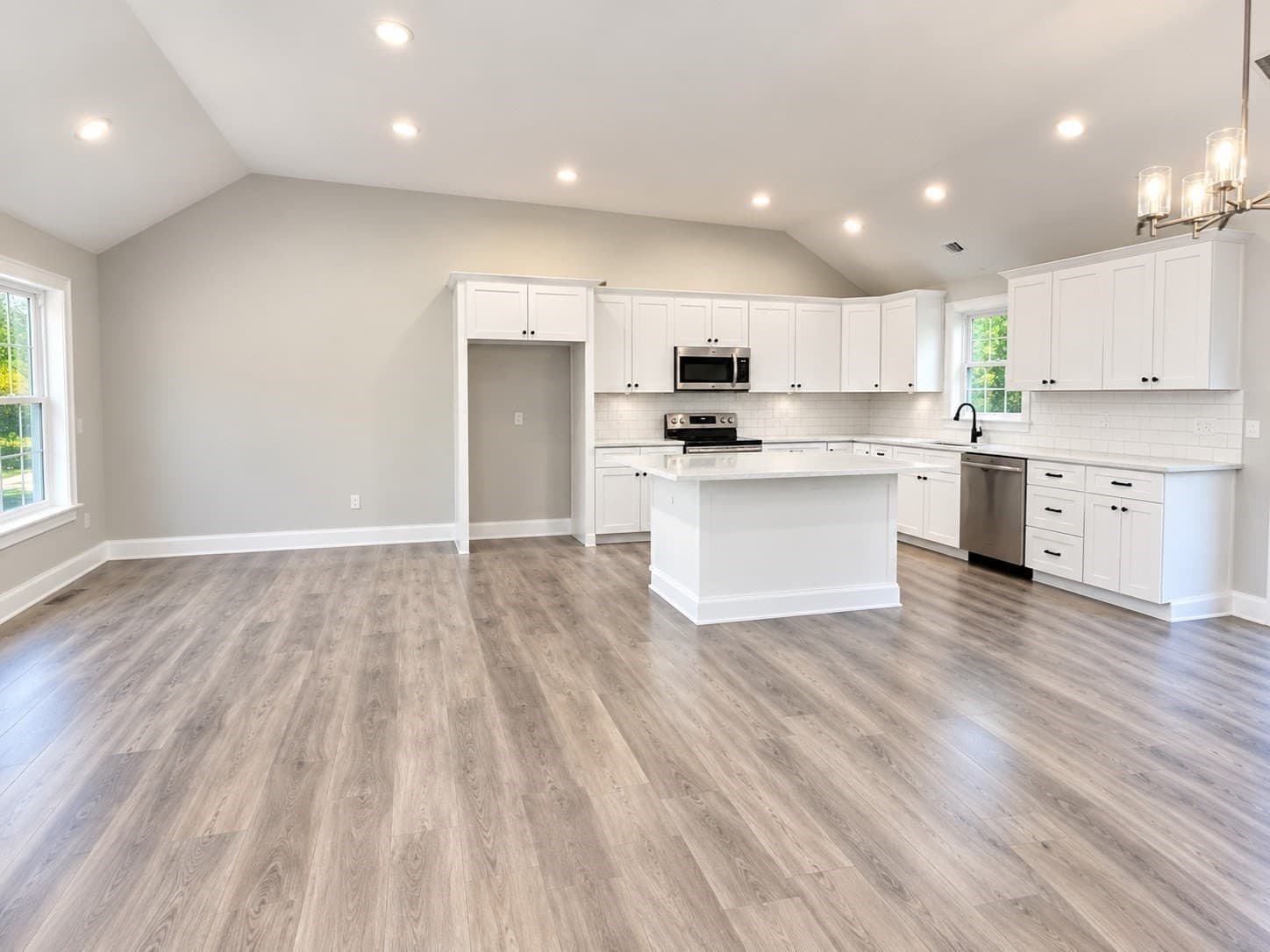 Single Family Residence at 39 Blissful Lane, Wareham MA 02538, photo 6 of 11