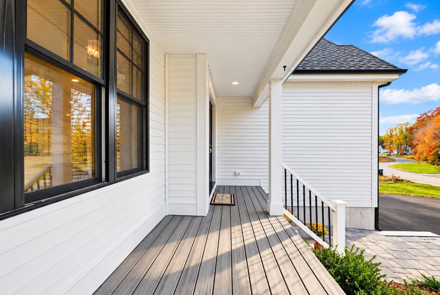 Single Family Residence at 27 Bucklin Drive, Rehoboth MA 02769, photo 3 of 39