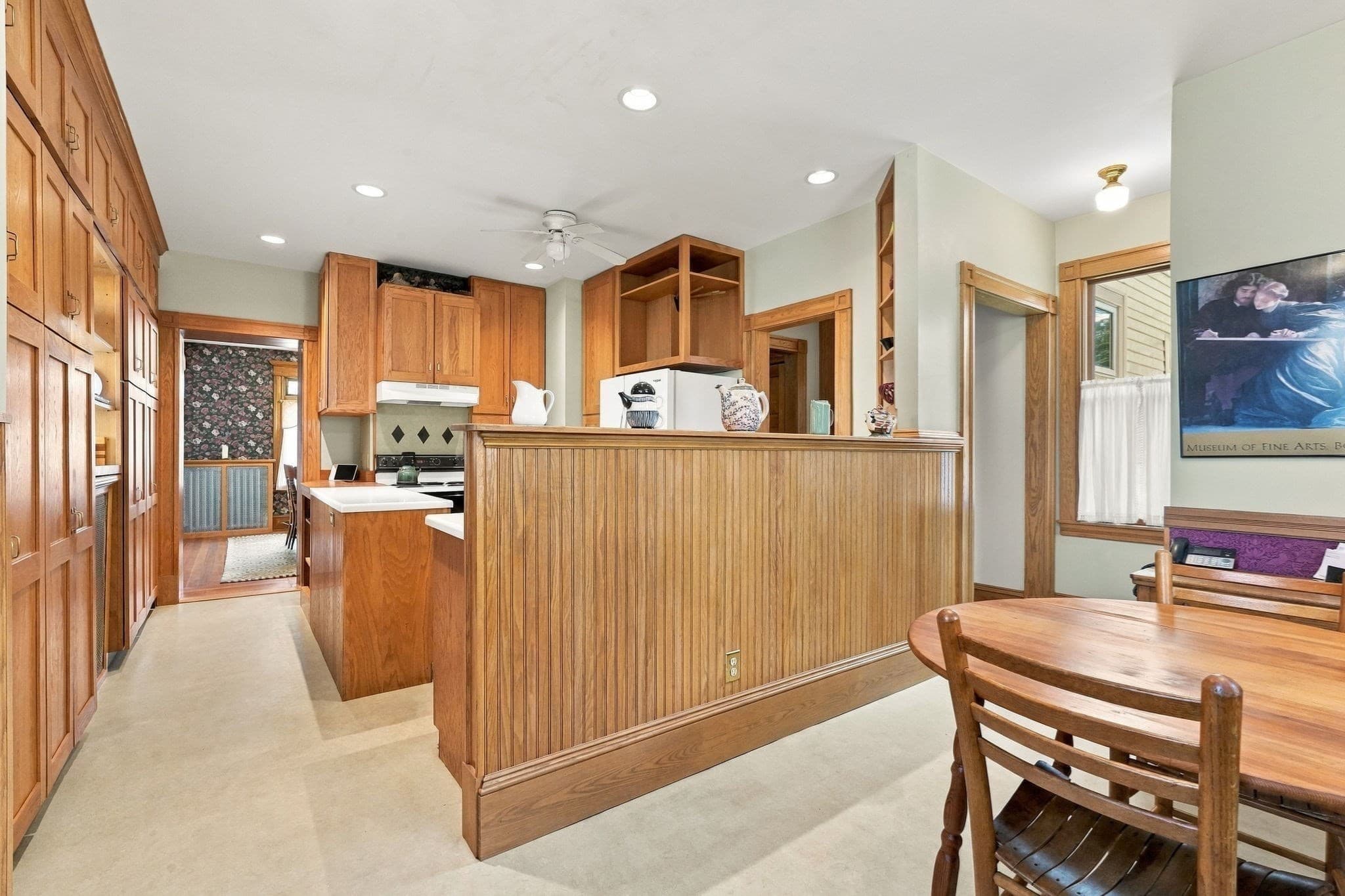 Single Family Residence at 116 S Park Ave., Longmeadow MA 01106, photo 12 of 32