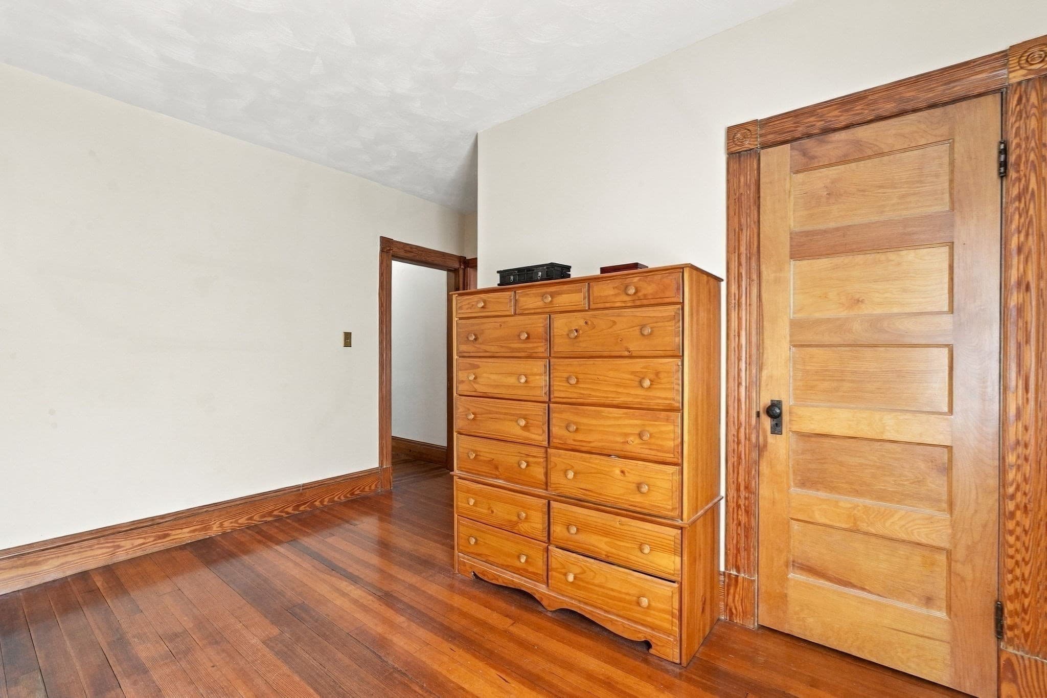 Single Family Residence at 116 S Park Ave., Longmeadow MA 01106, photo 18 of 32
