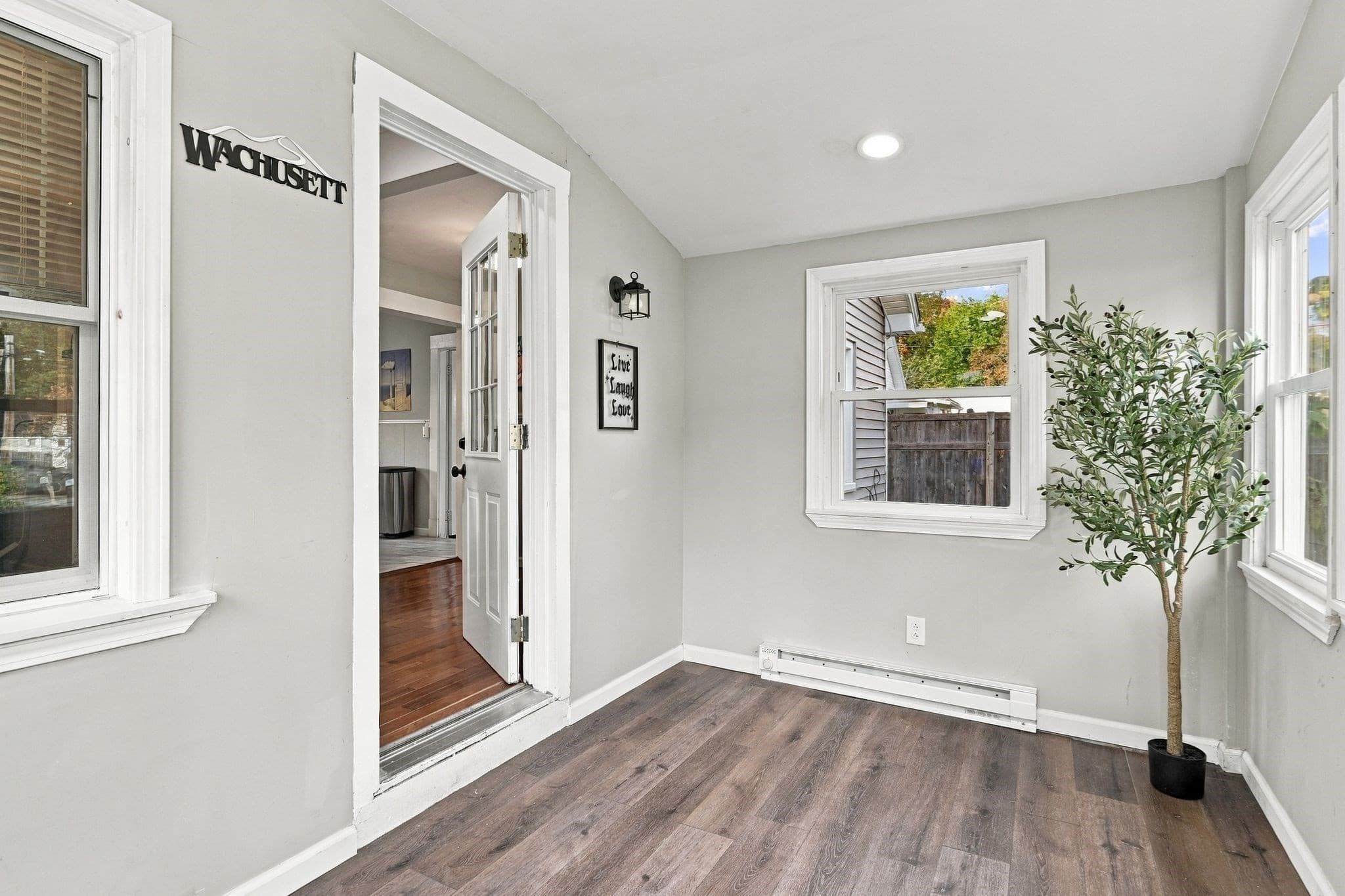 Single Family Residence at 84 Wilton St, Springfield MA 01109, photo 3 of 30