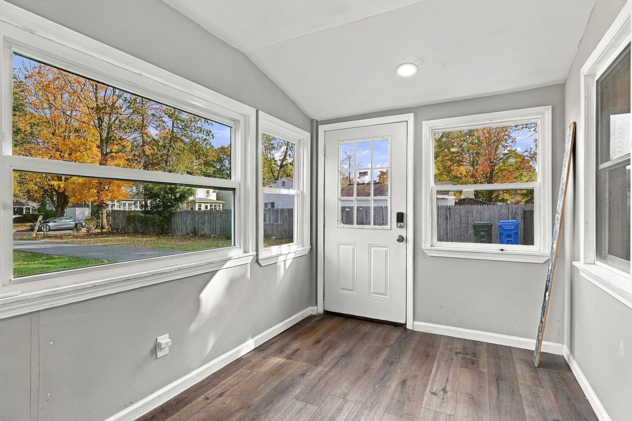 Single Family Residence at 84 Wilton St, Springfield MA 01109, photo 4 of 30