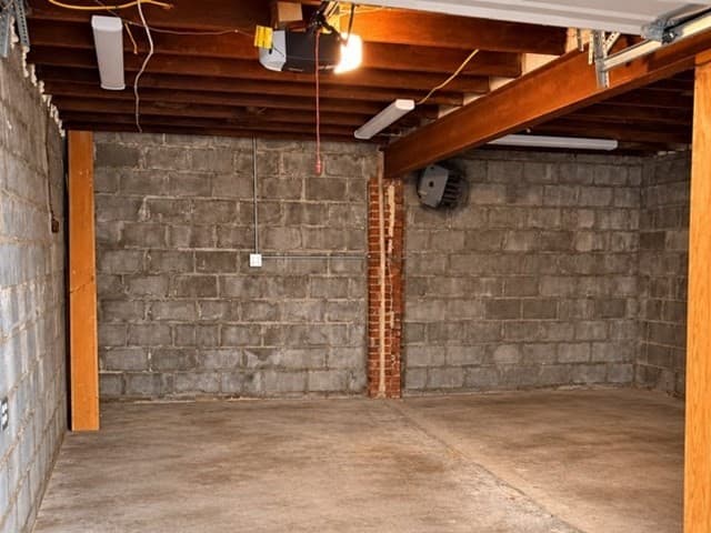 4 Family at 42 Florida St, Boston MA 02124, photo 6 of 7