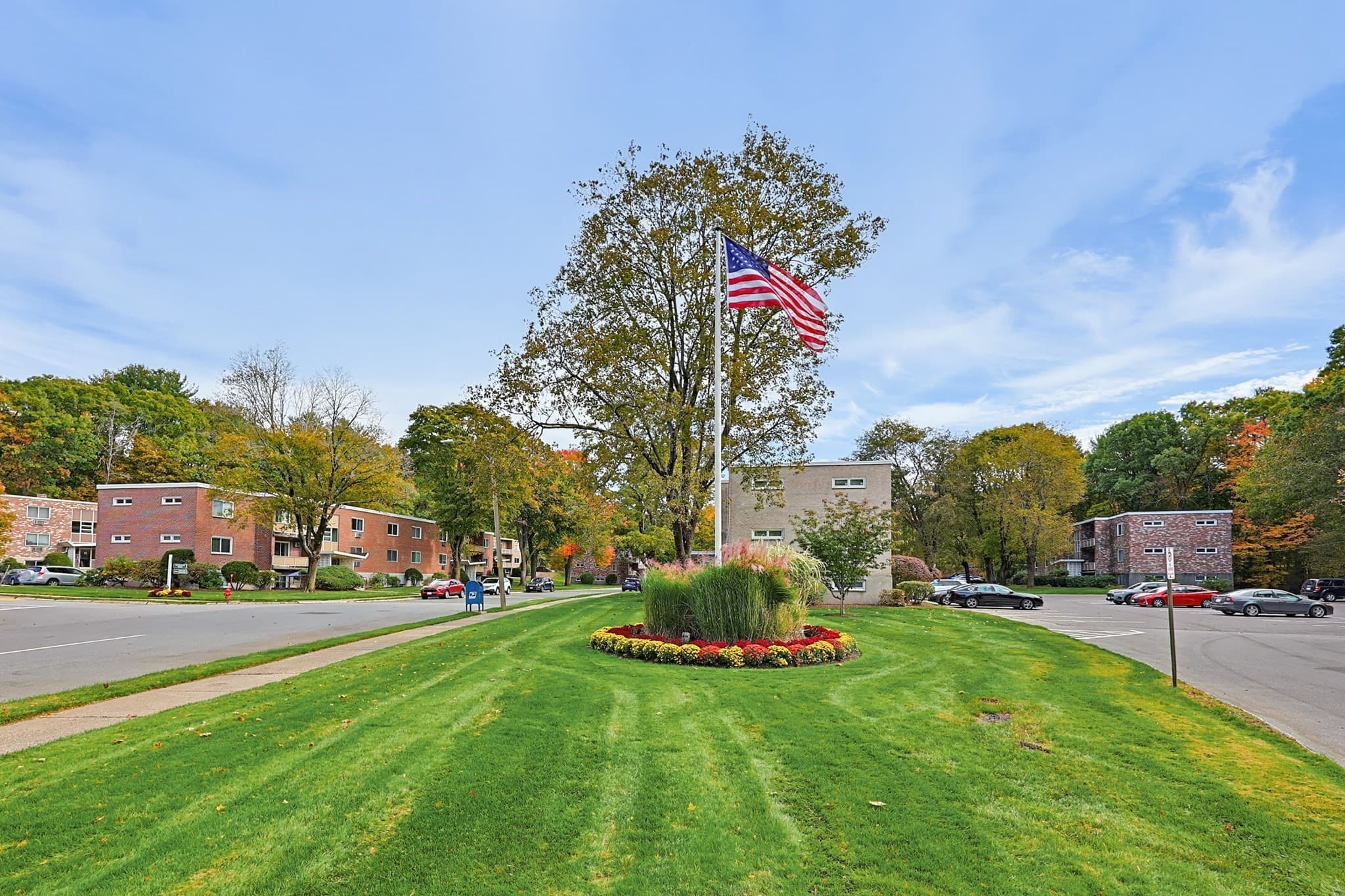 Condominium at 22 Jacqueline Rd # D, Waltham MA 02452, photo 25 of 26