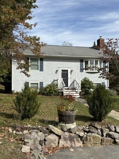 Single Family Residence at 36 Barnstable Rd, Hull MA 02045, photo 26 of 39