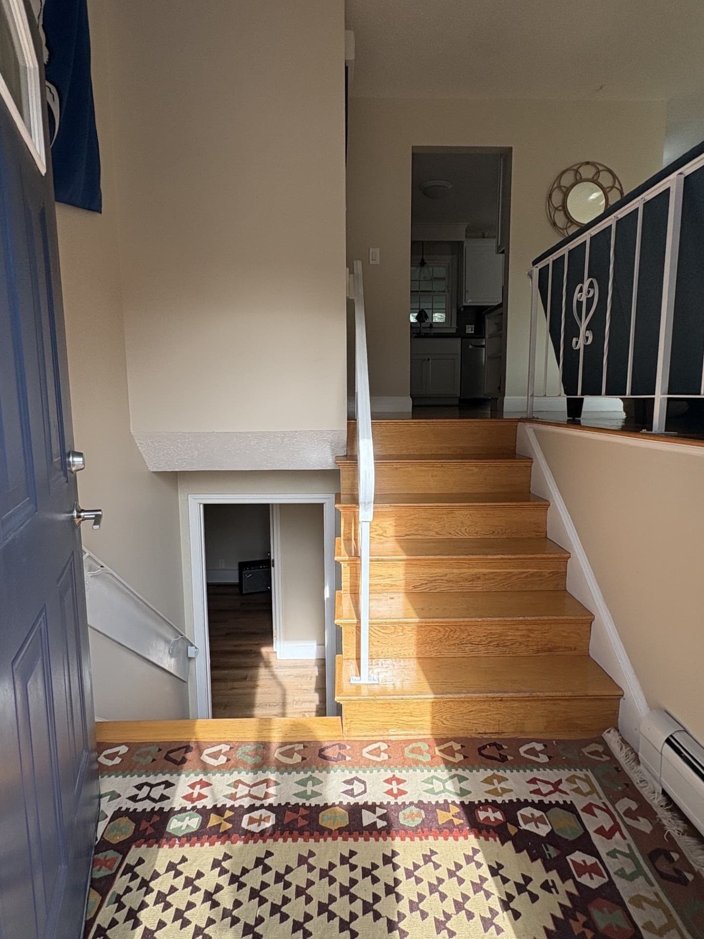 Single Family Residence at 36 Barnstable Rd, Hull MA 02045, photo 4 of 39