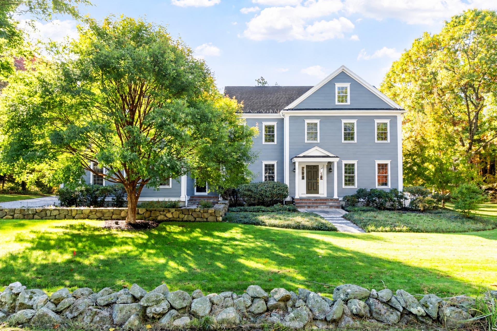 59 Madigan Ln, Harvard MA 01451