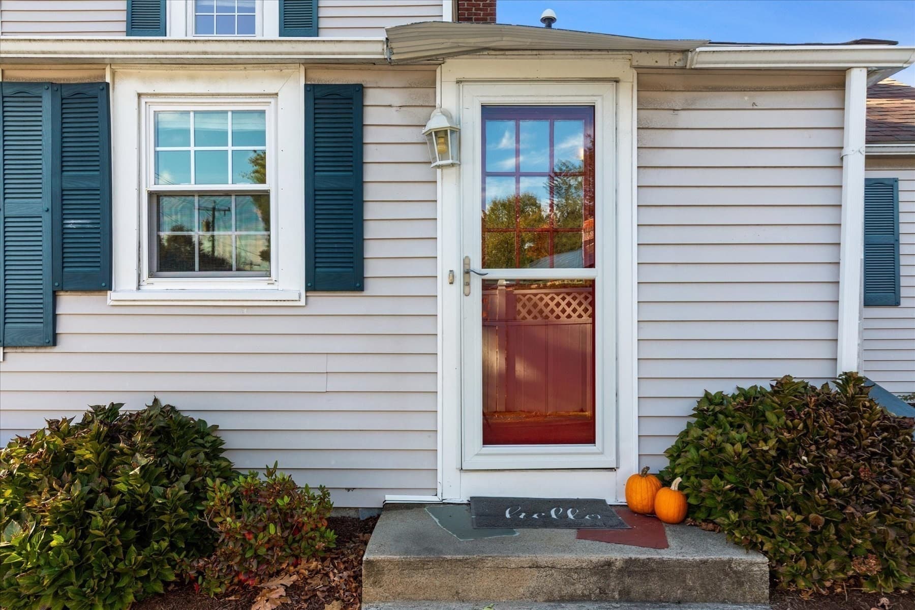 Single Family Residence at 167 Temple Street, Framingham MA 01701, photo 4 of 37